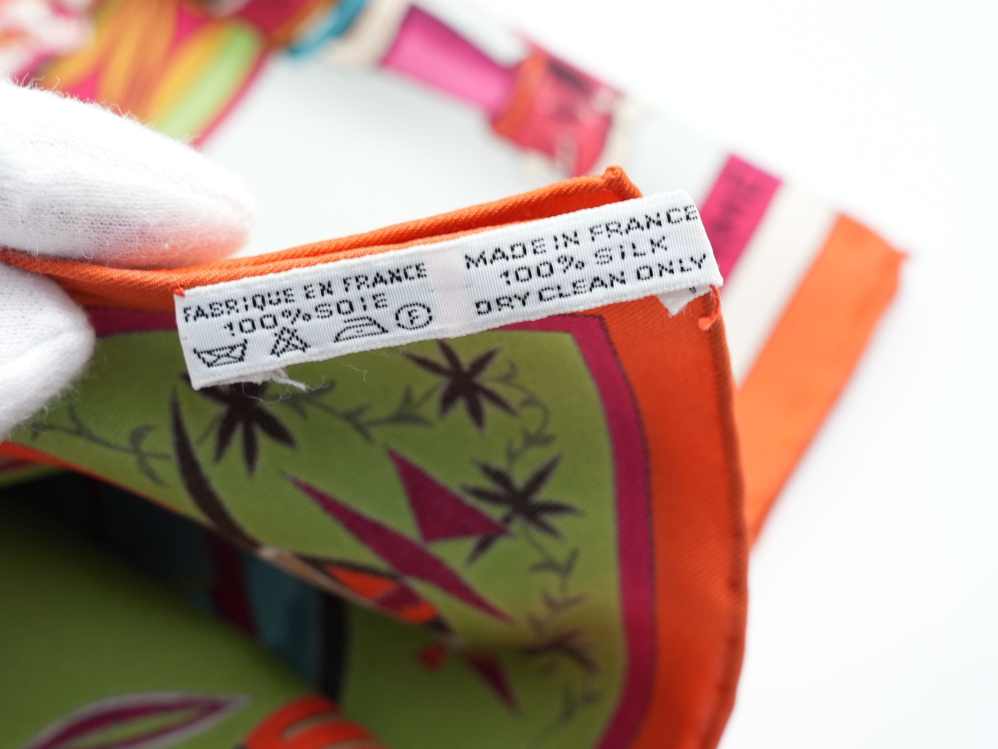 Hermes Hermes Scarf Kachina by Kermit Oliver 90 cm silk native Size ONE SIZE - 16 Thumbnail