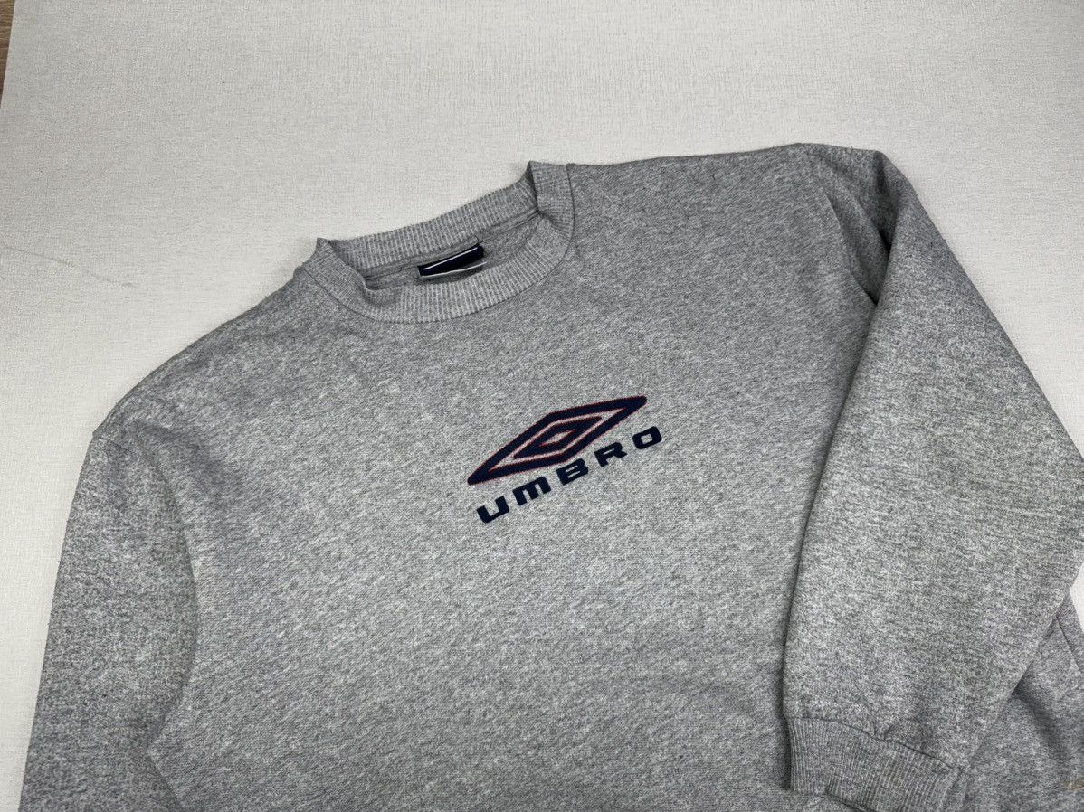 Umbro × Vintage Men’s Vintage Umbro Crew Neck Oversized Sweatshirt Retro Size US L / EU 52-54 / 3 - 2 Thumbnail