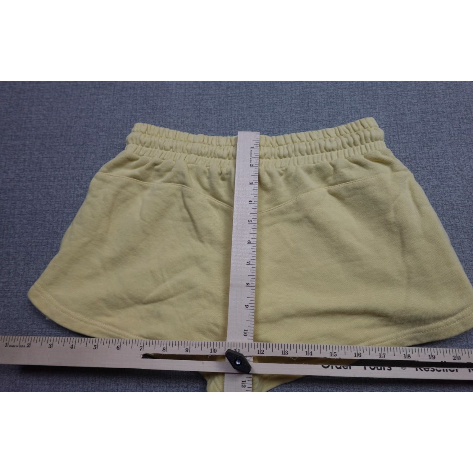 Gymshark Gymshark Shorts Womens Small Yellow Terry Drawstring Athletic Lounge Fitness Size 28" / US 6 / IT 42 - 6 Thumbnail