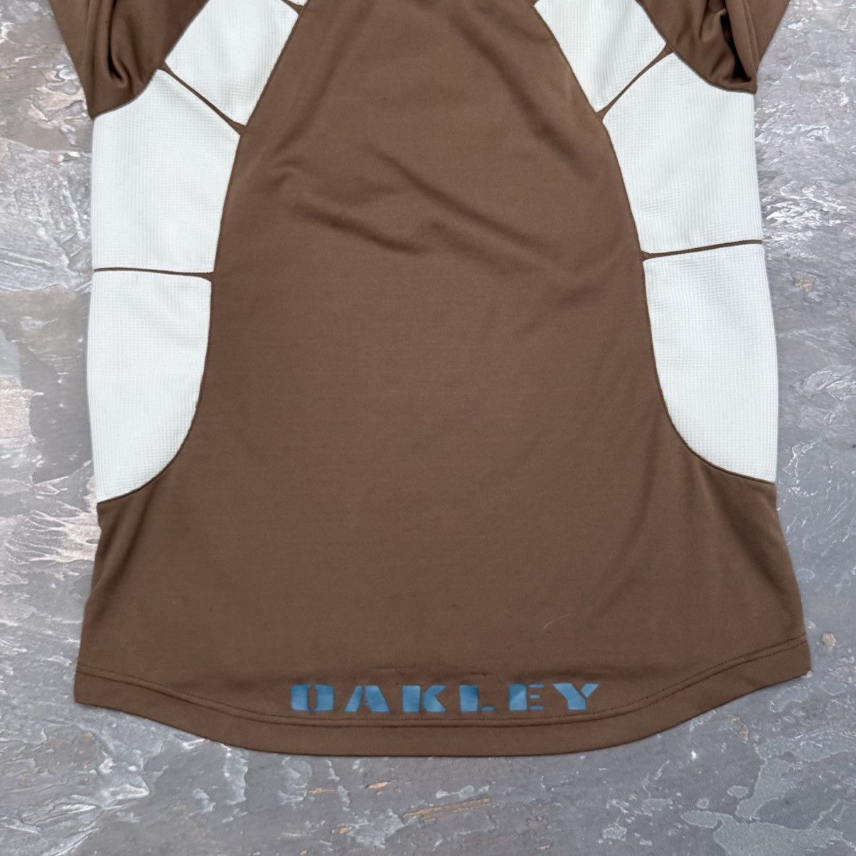 Oakley Vintage 00s Oakley Center Logo Mocha Brown L/S Shirt Y2K Size US M / EU 48-50 / 2 - 5 Thumbnail