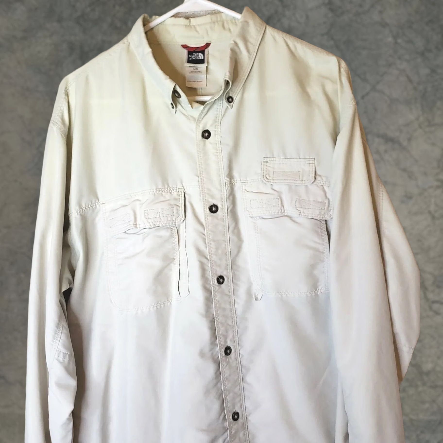 The North Face The North Face Shirt Beige Buttons Front L Long Sleeve Nylon Pockets Casual Workwear Beiges? Size US L / EU 52-54 / 3 - 1 Thumbnail