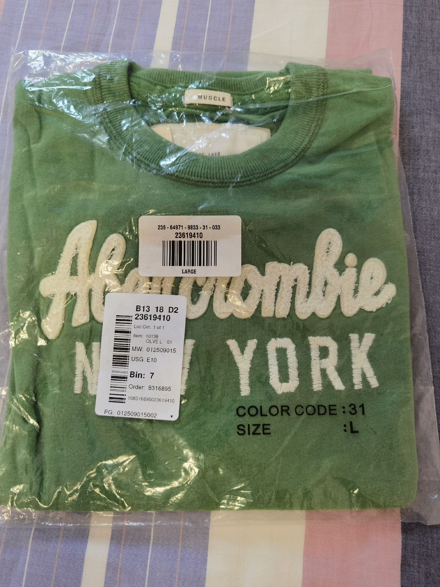 Abercrombie & Fitch Abercrombie Vintage Cotton Short-Sleeve T-Shirt Size US L / EU 52-54 / 3 - 1 Thumbnail
