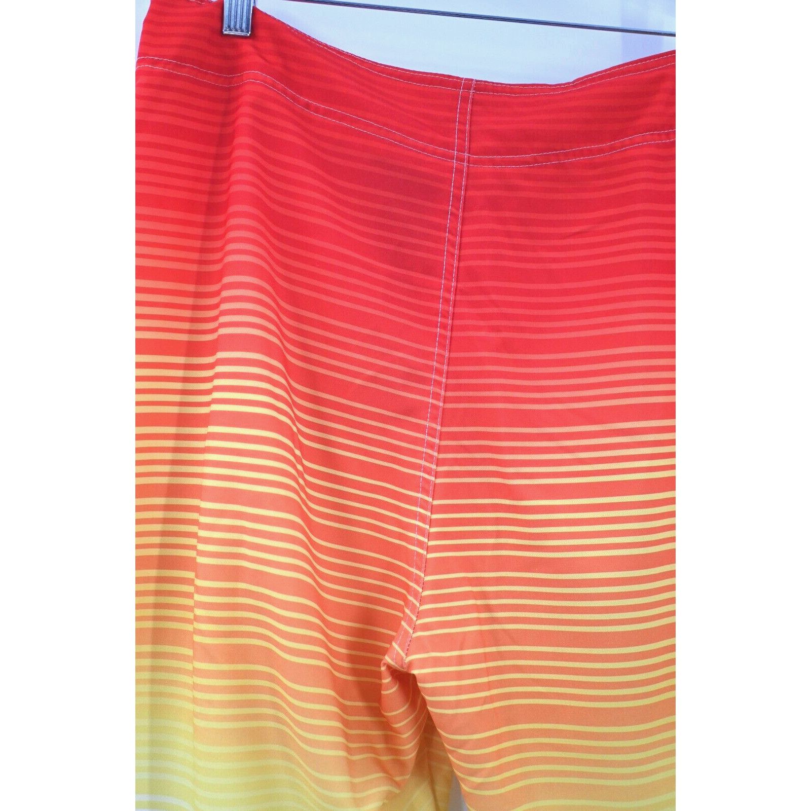 Ocean Current Ocean Current 34 Ombre Stripe Orange Unlined Board Shorts Size US 34 / EU 50 - 15 Thumbnail