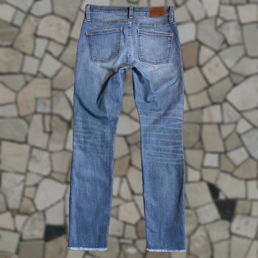 Madewell Madewell 9” High-rise Skinny Distressed Denim Blue Jeans Womens 27 X 25.5 Jeans Women Slim Bohemian College 5-Pocket Zip Denim Pant Size 27" / US 4 / IT 40 - 1 Thumbnail