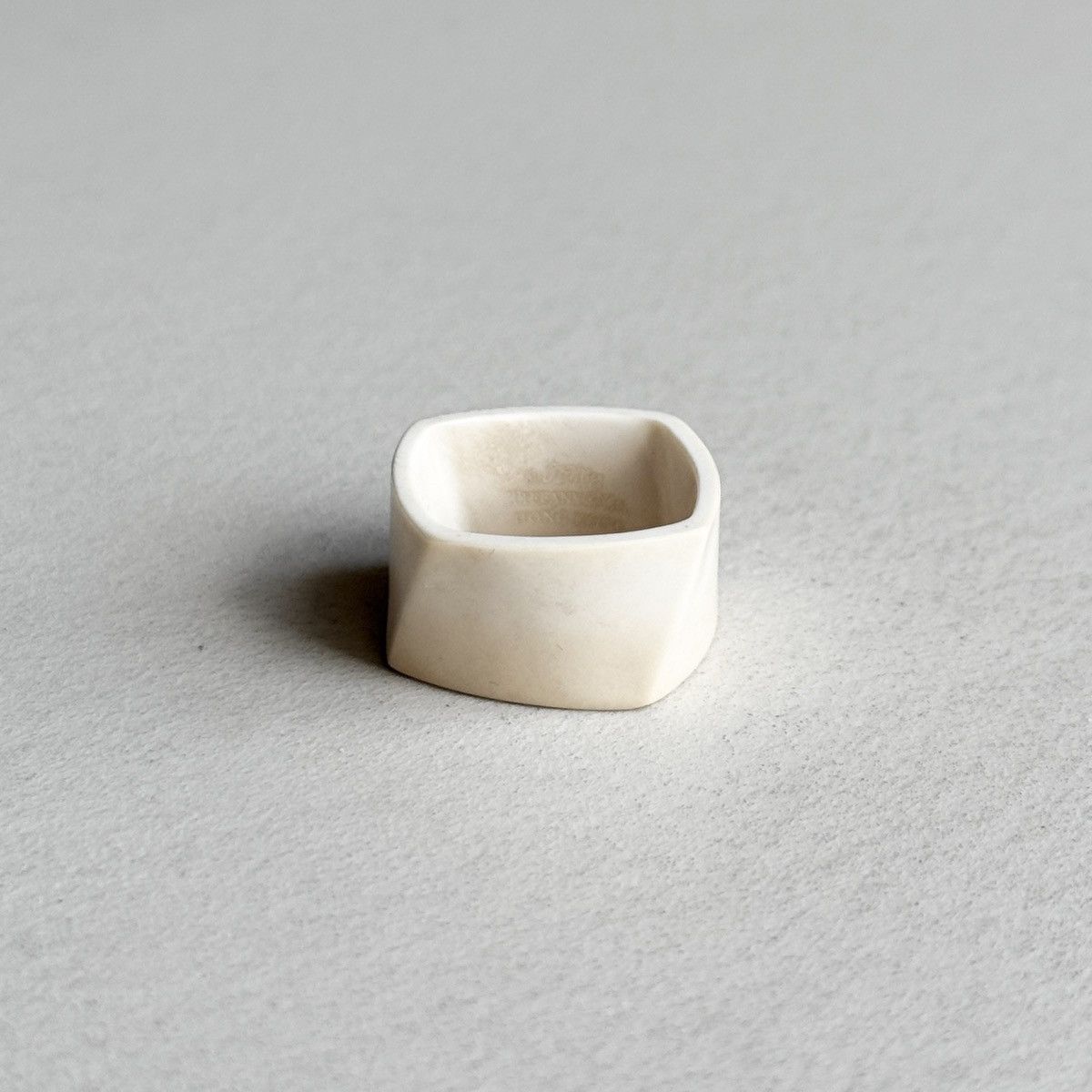 Tiffany & Co. Tiffany & Co. x Frank Gehry White Jasper Torque Ring Size ONE SIZE - 4 Thumbnail