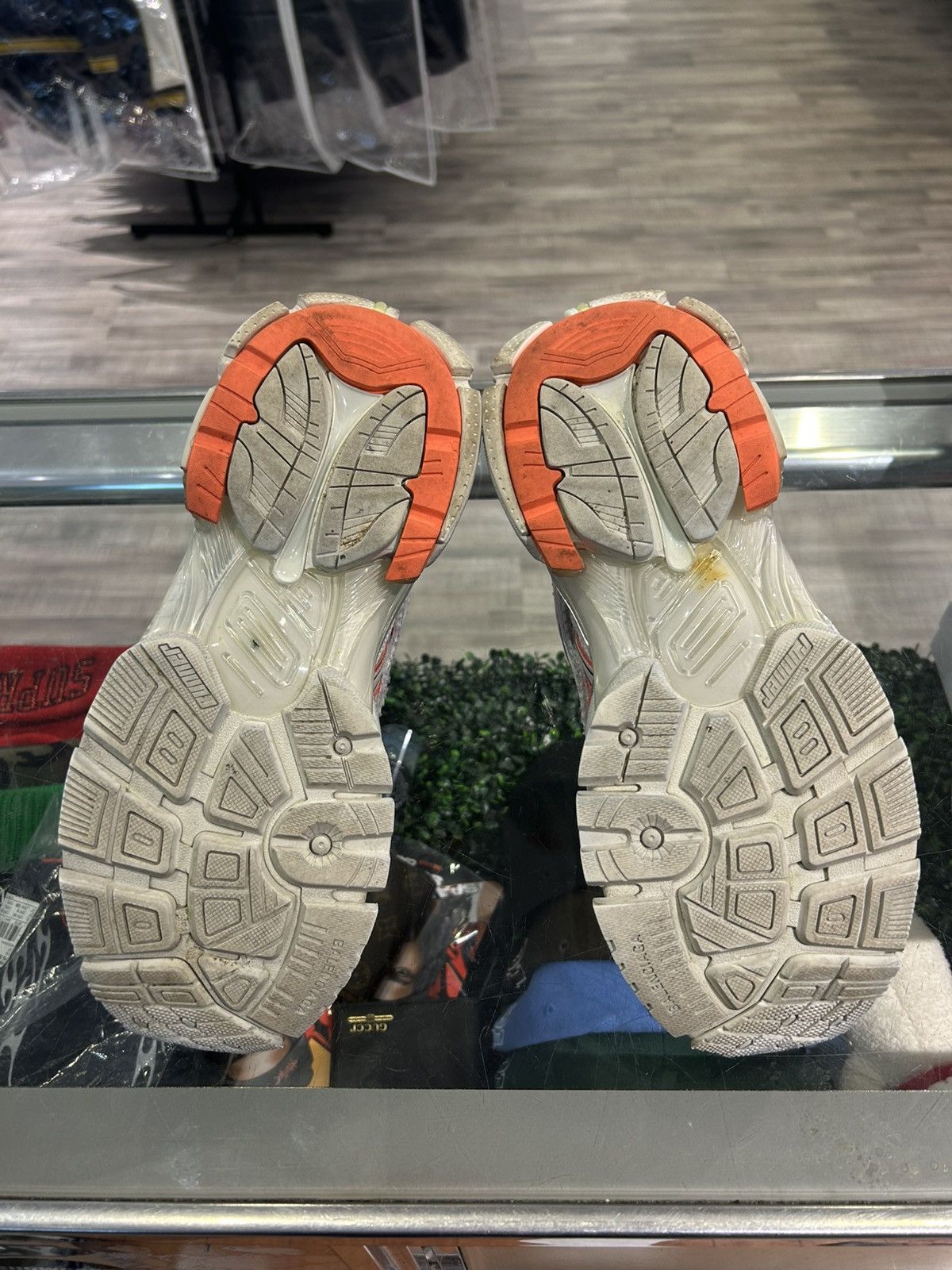 Balenciaga Balenciaga Runners Size US 7 / EU 40 - 6 Thumbnail