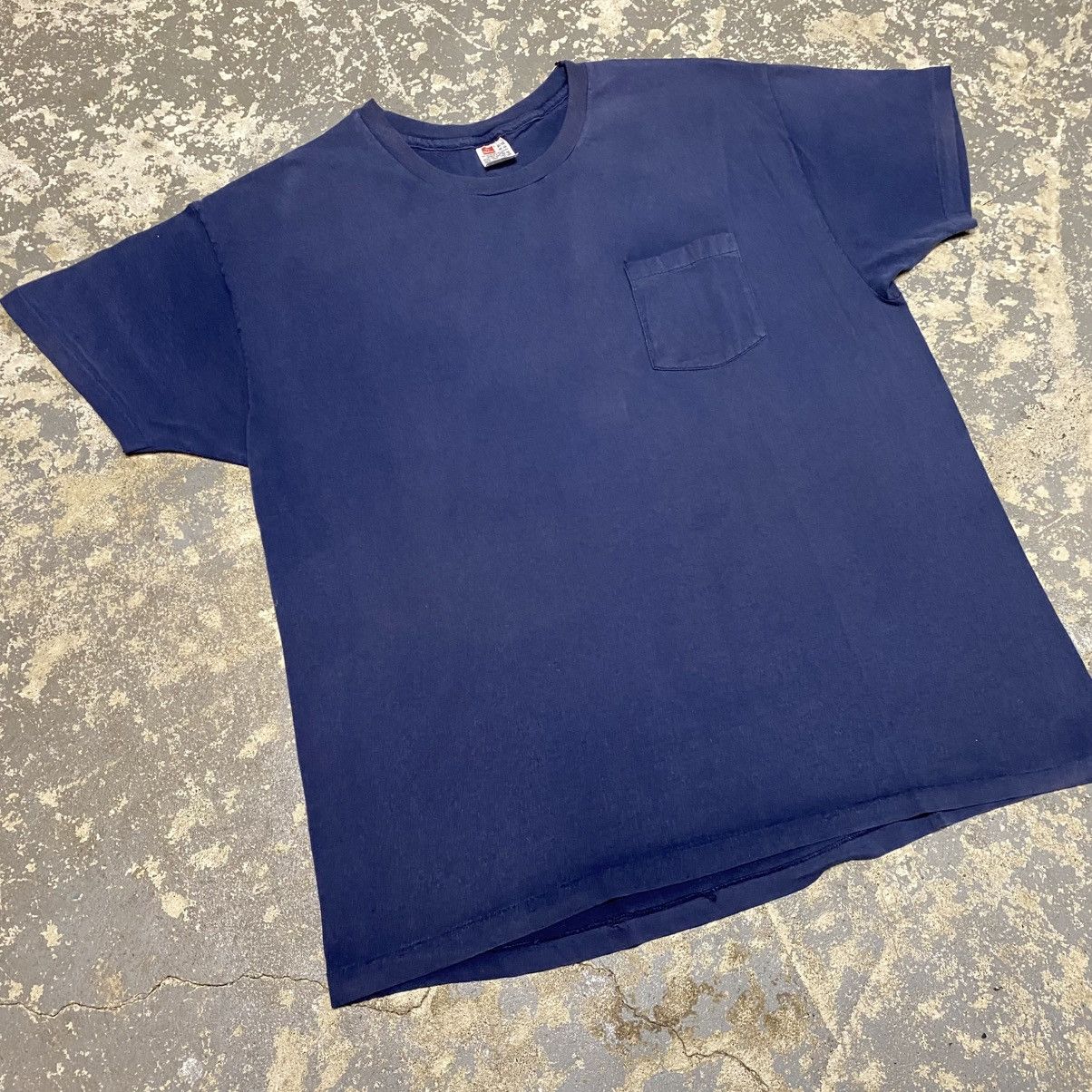 Vintage Vintage Hanes Navy Blank 90s Single Stitch Pocket Tshirt Size US XL / EU 56 / 4 - 9 Thumbnail