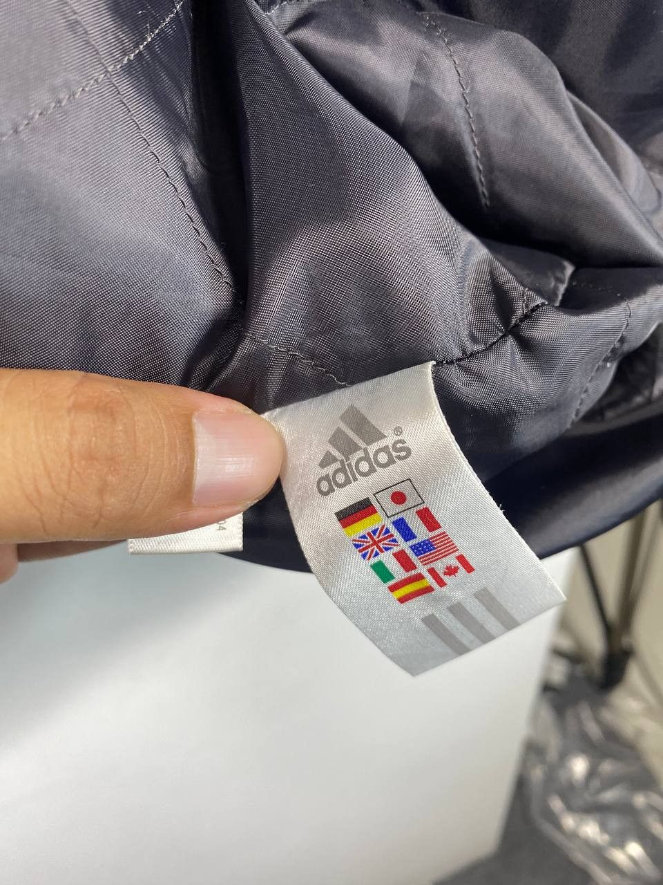 Adidas vintage 90s adidas big logo back embroided Size US M / EU 48-50 / 2 - 9 Thumbnail
