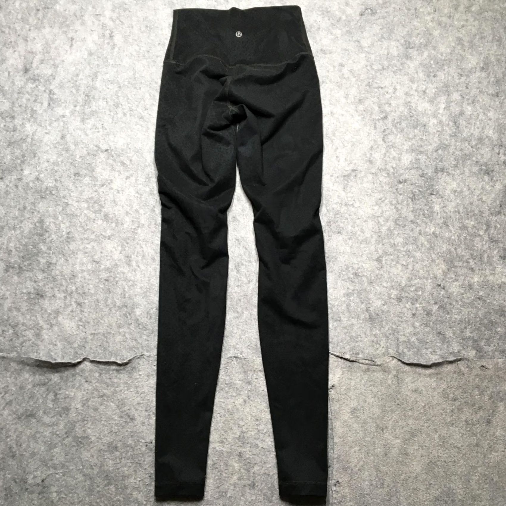 Lululemon Lululemon Leggings Womens 8 Black Animal Print High Rise Ankle Yoga Athletic Size 30" / US 8 / IT 44 - 5 Thumbnail