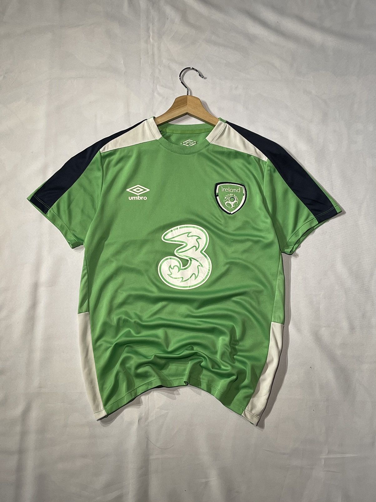 Umbro × Vintage Ireland Umbro Training kit 2016 Soccer Jersey Rare Size US M / EU 48-50 / 2 - 1 Thumbnail