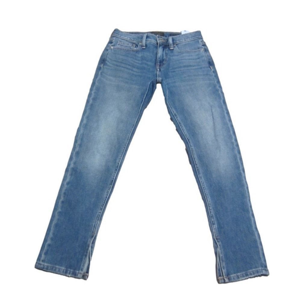 Banana Republic Y2K Minimalist Light Wash Skinny Jeans Banana Republic Size 25" / US 0 / IT 36 - 2 Thumbnail