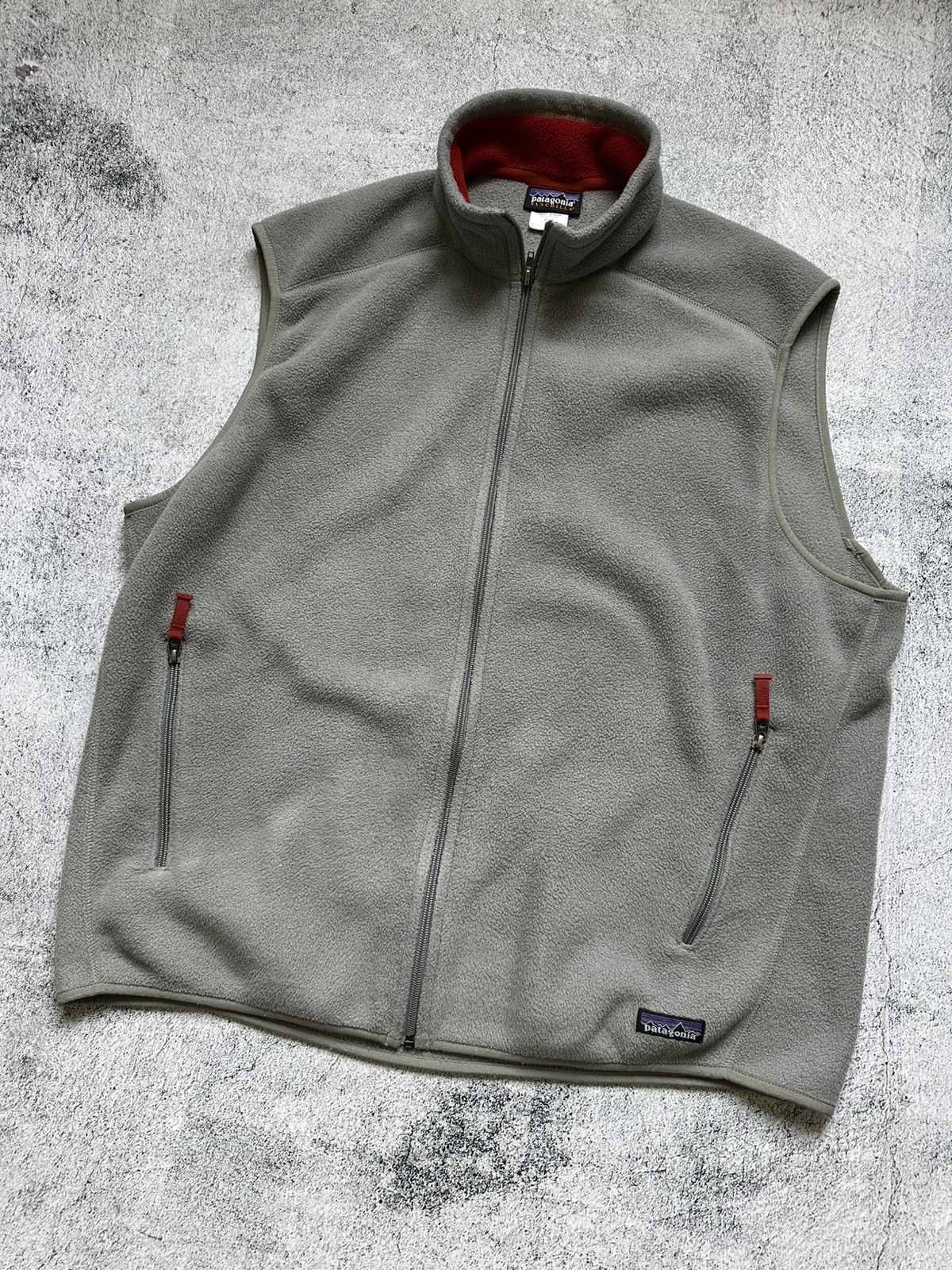 Patagonia Vintage Patagonia Synchilla Vest Oversize Fit Grey Outdoor Size US XL / EU 56 / 4 - 5 Thumbnail