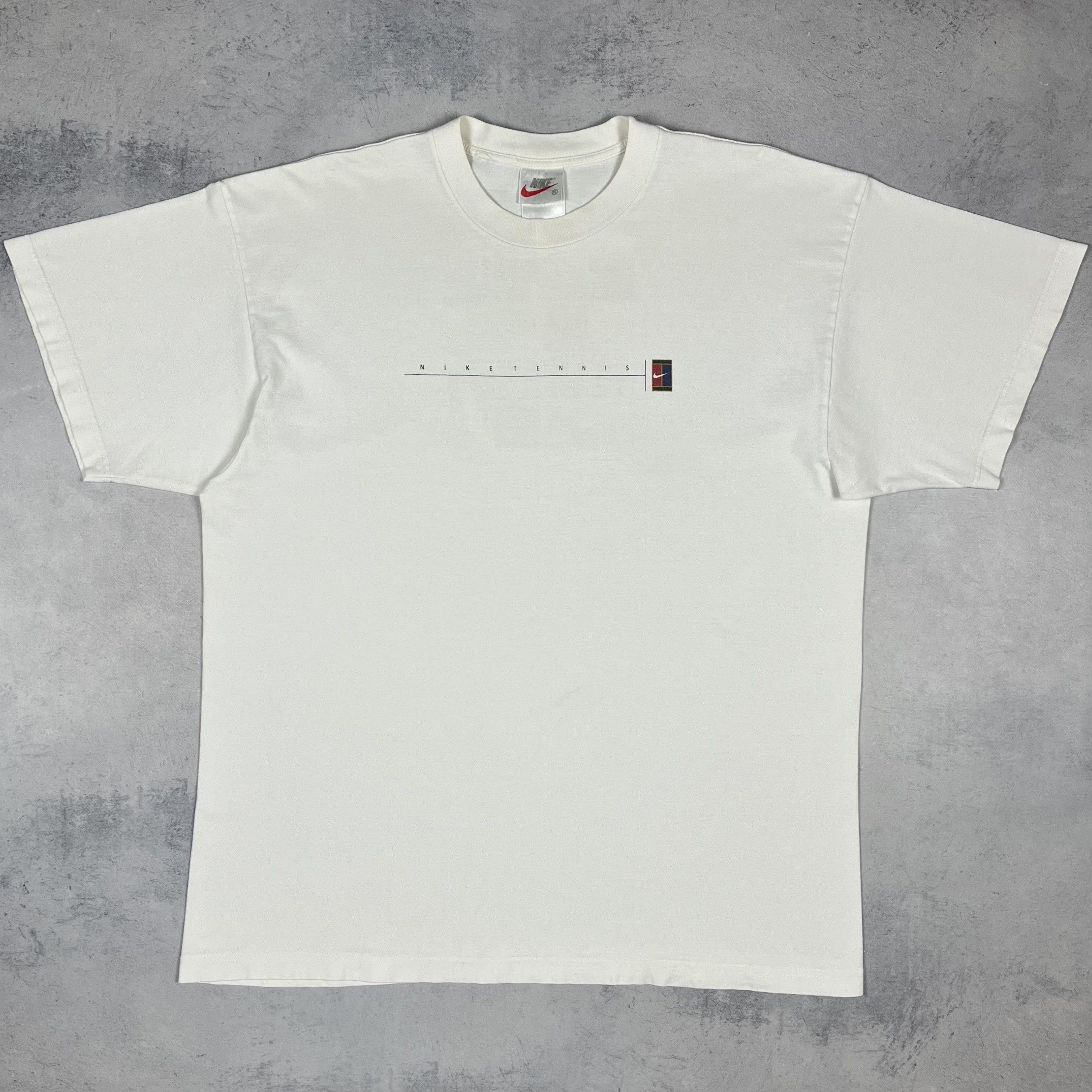 Nike Vintage Nike Challenge Court Big Logo T Shirt 90’s Size US XL / EU 56 / 4 - 16 Thumbnail