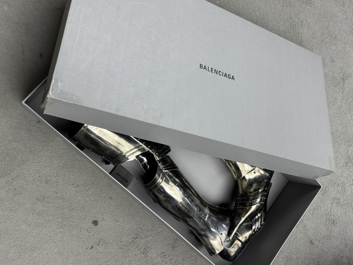 Balenciaga Balenciaga knights boots Size US 11 / EU 44 - 25 Thumbnail