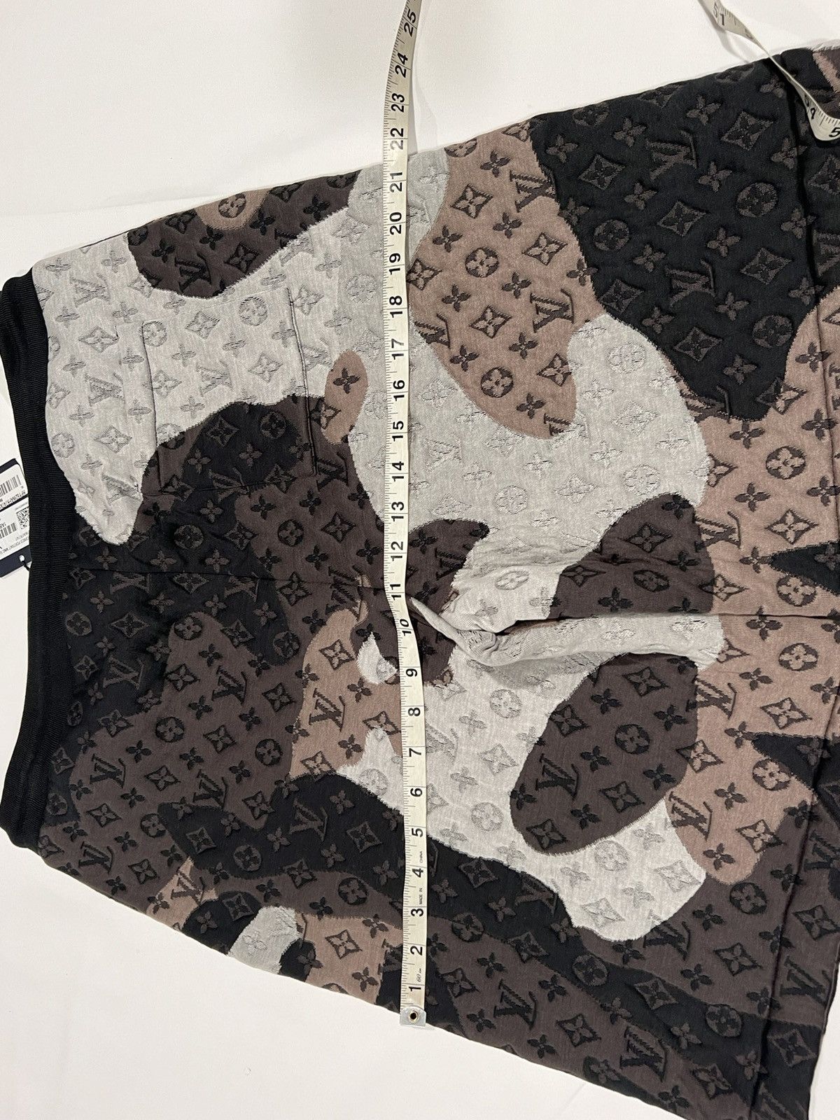 Louis Vuitton Louis Vuitton men’s monogram face shorts. XL Size US 36 / EU 52 - 9 Thumbnail