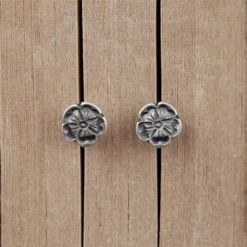 Jewelry Silver Vintage Rose Flower Stud Earrings for Men Women Size ONE SIZE - 1 Thumbnail
