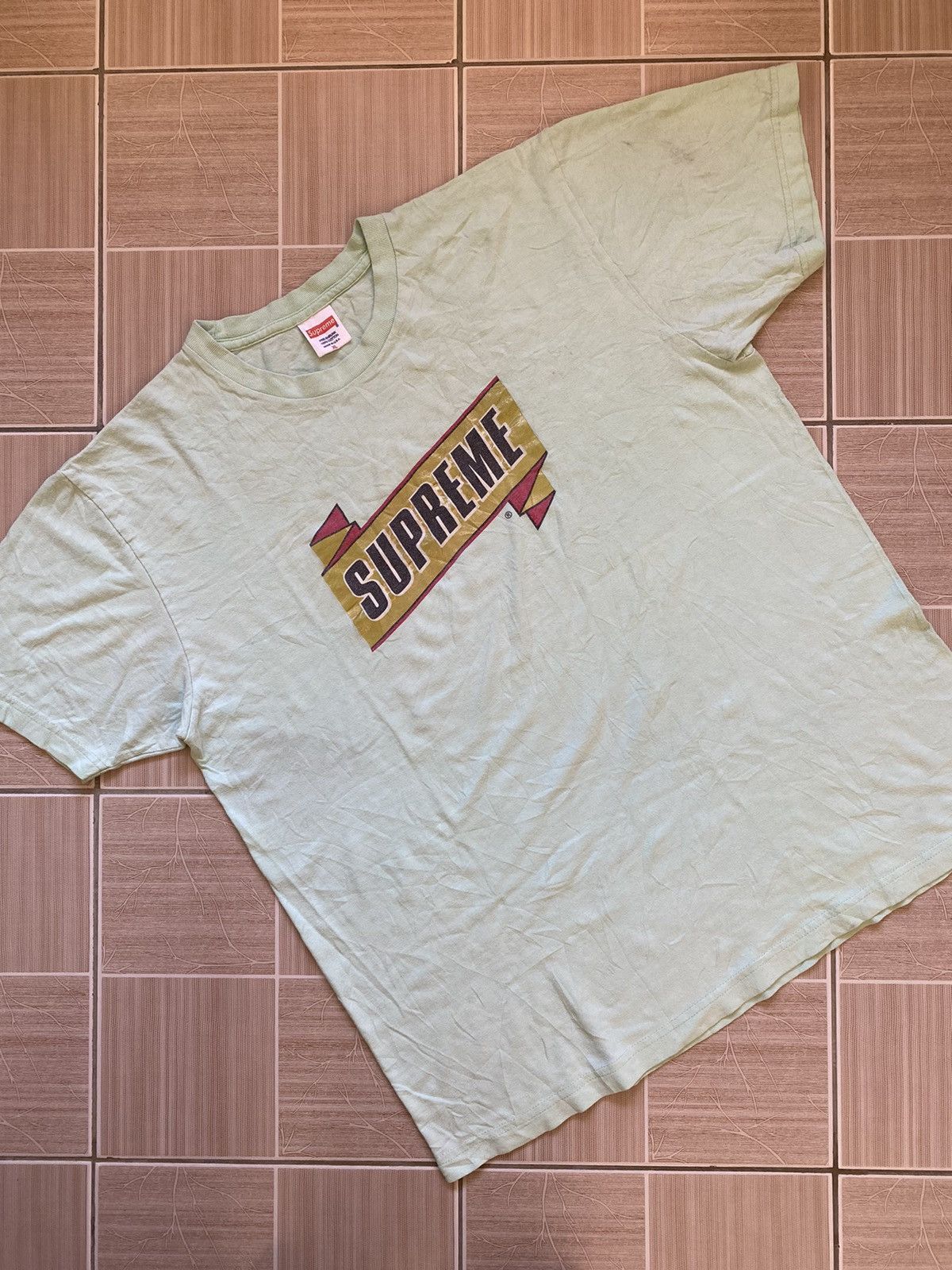Designer × Supreme SUPREME SS13 GOLD FOIL BANNER Size US XL / EU 56 / 4 - 1 Thumbnail