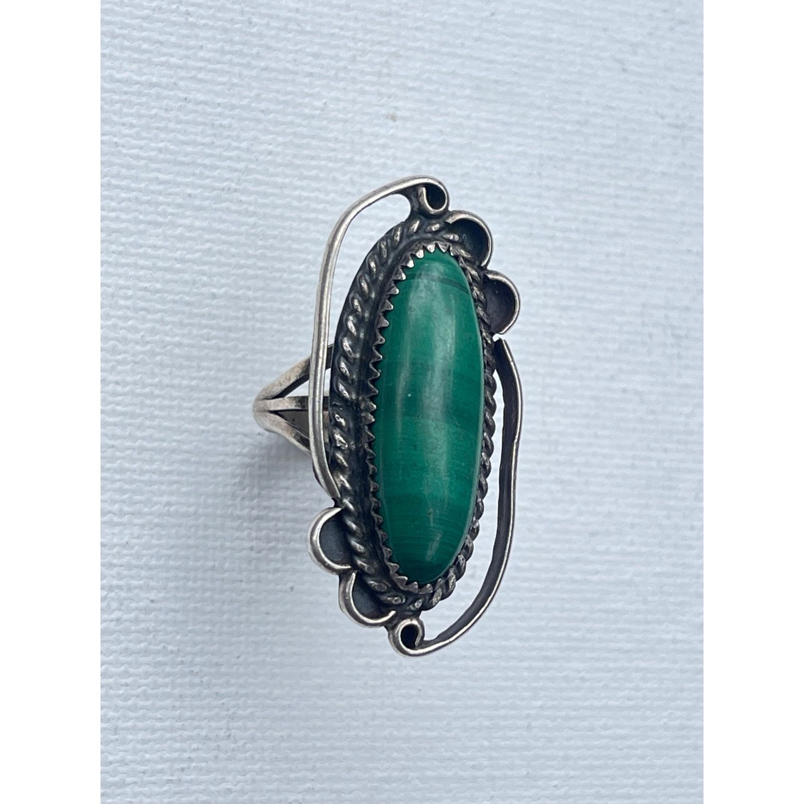 Vintage Signed Native American Malachite Ring Sterling Silver Size 6 Size ONE SIZE - 3 Thumbnail