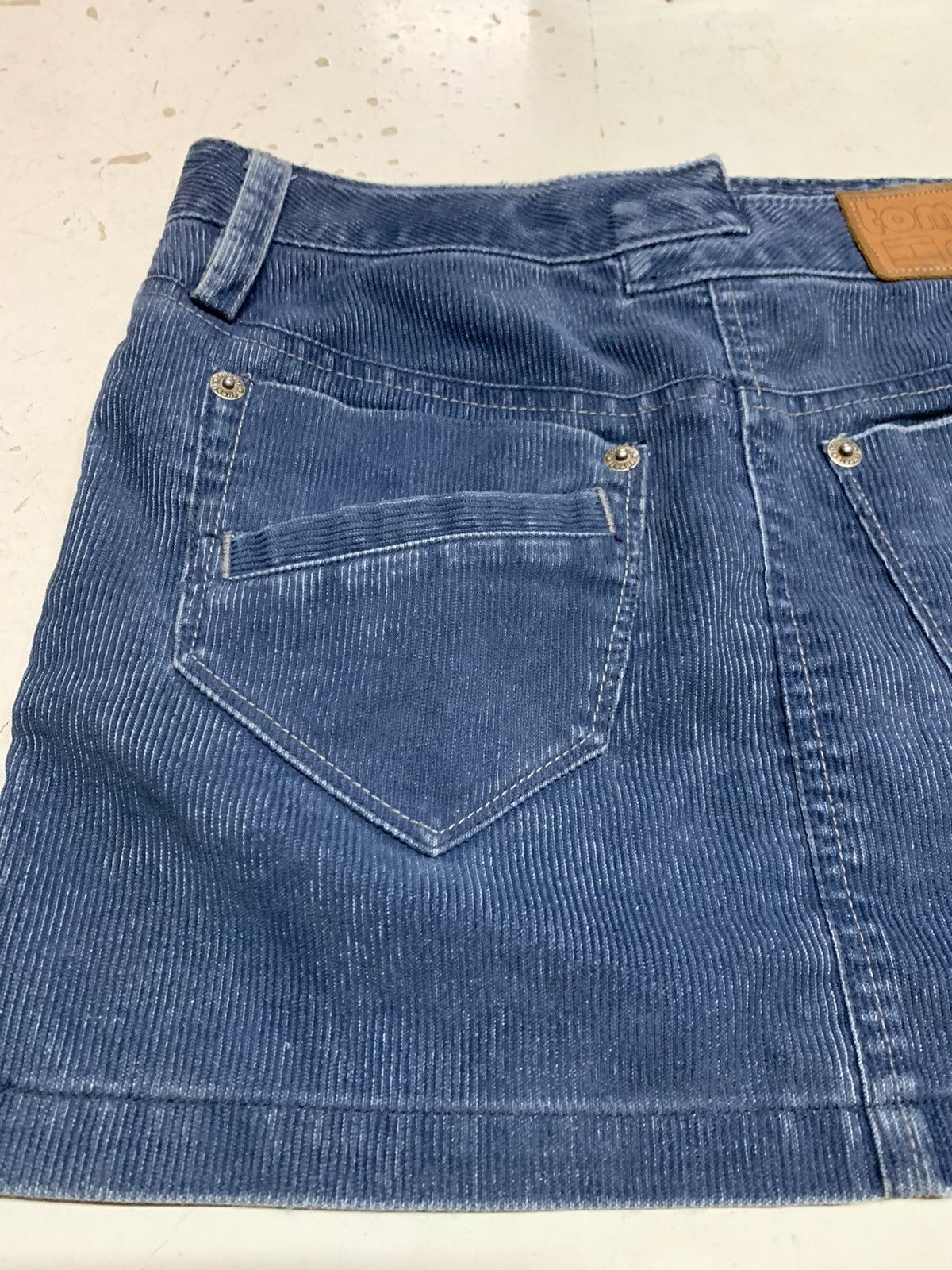 Tommy Jeans Tommy mini skirt Size 30" / US 8 / IT 44 - 22 Thumbnail