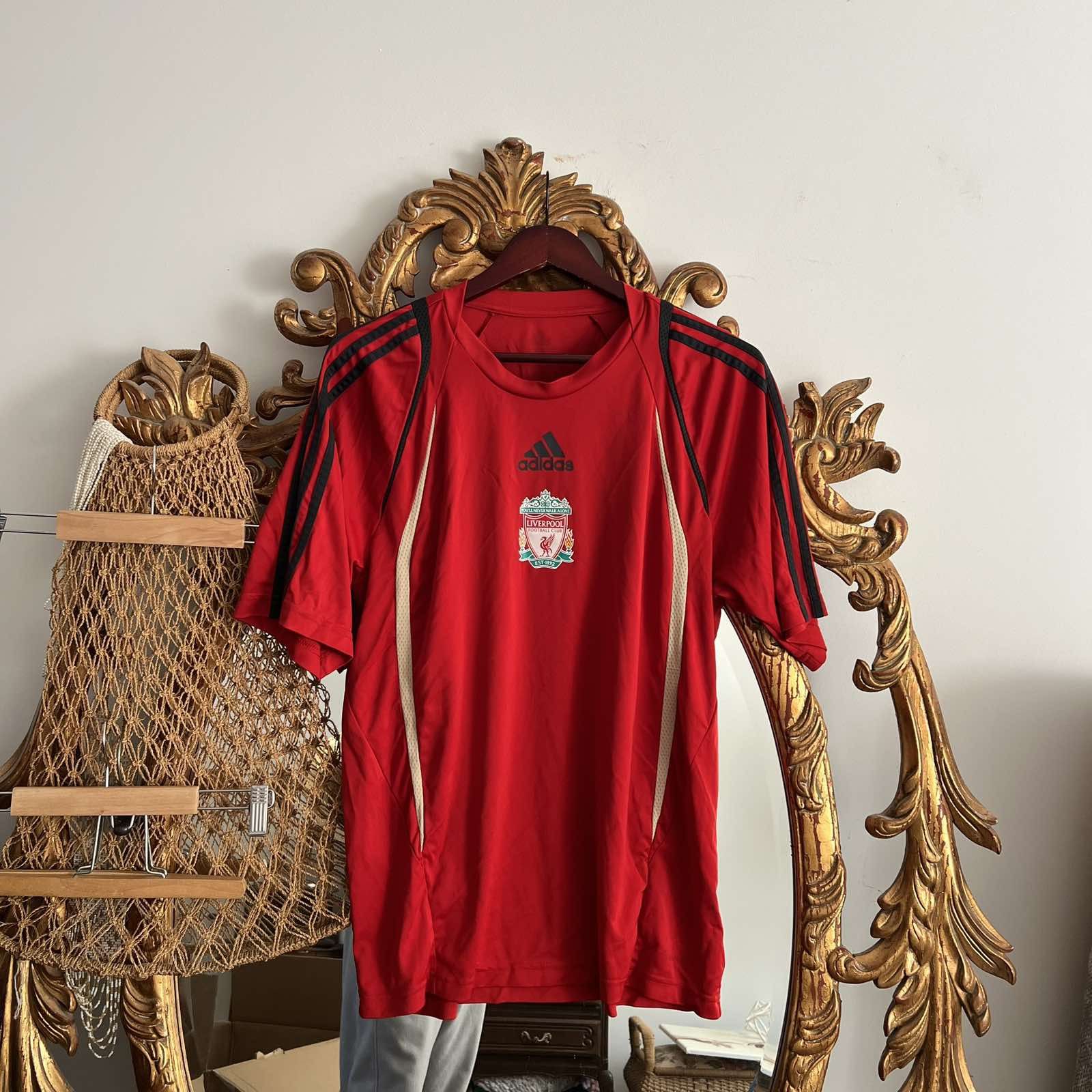 Adidas ADIDAS LIVERPOOL 2010 TRAINING FOOTBALL SHIRT SOCCER JERSEY Size US XL / EU 56 / 4 - 1 Thumbnail