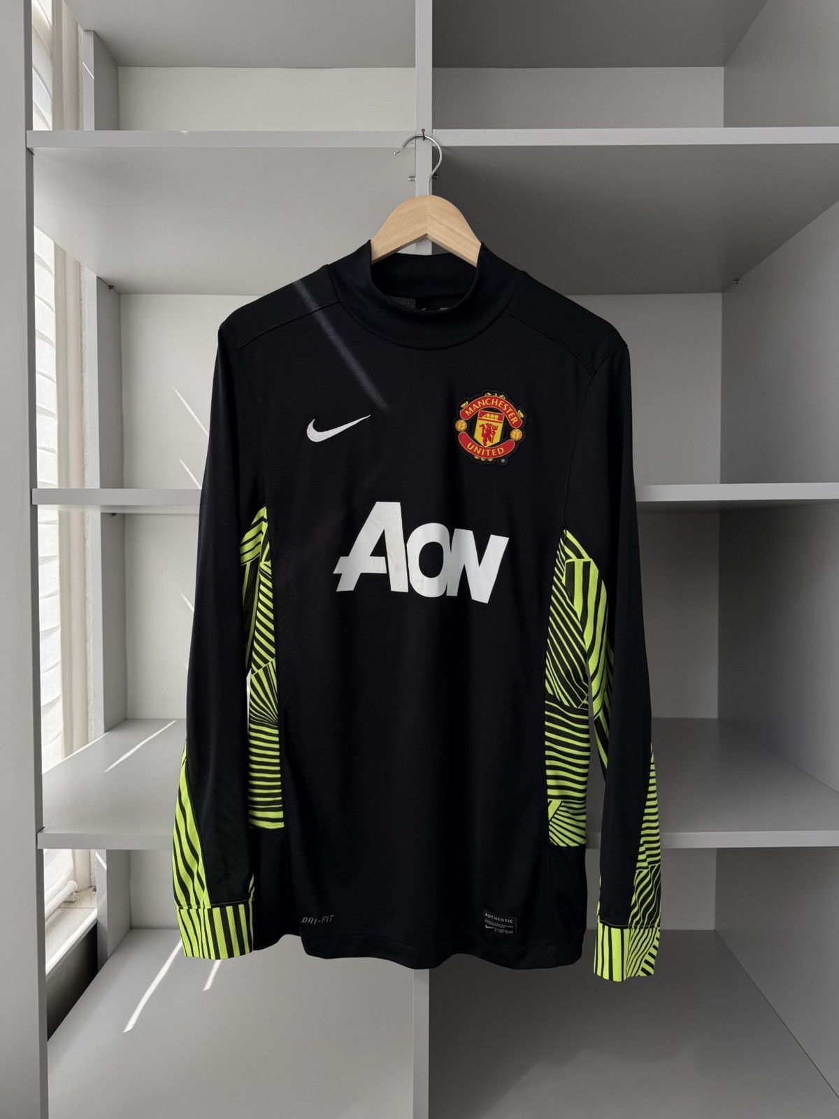 Nike Nike Manchester United Goalkeeper 2012 2012 Long Shirt Size US S / EU 44-46 / 1 - 1 Thumbnail