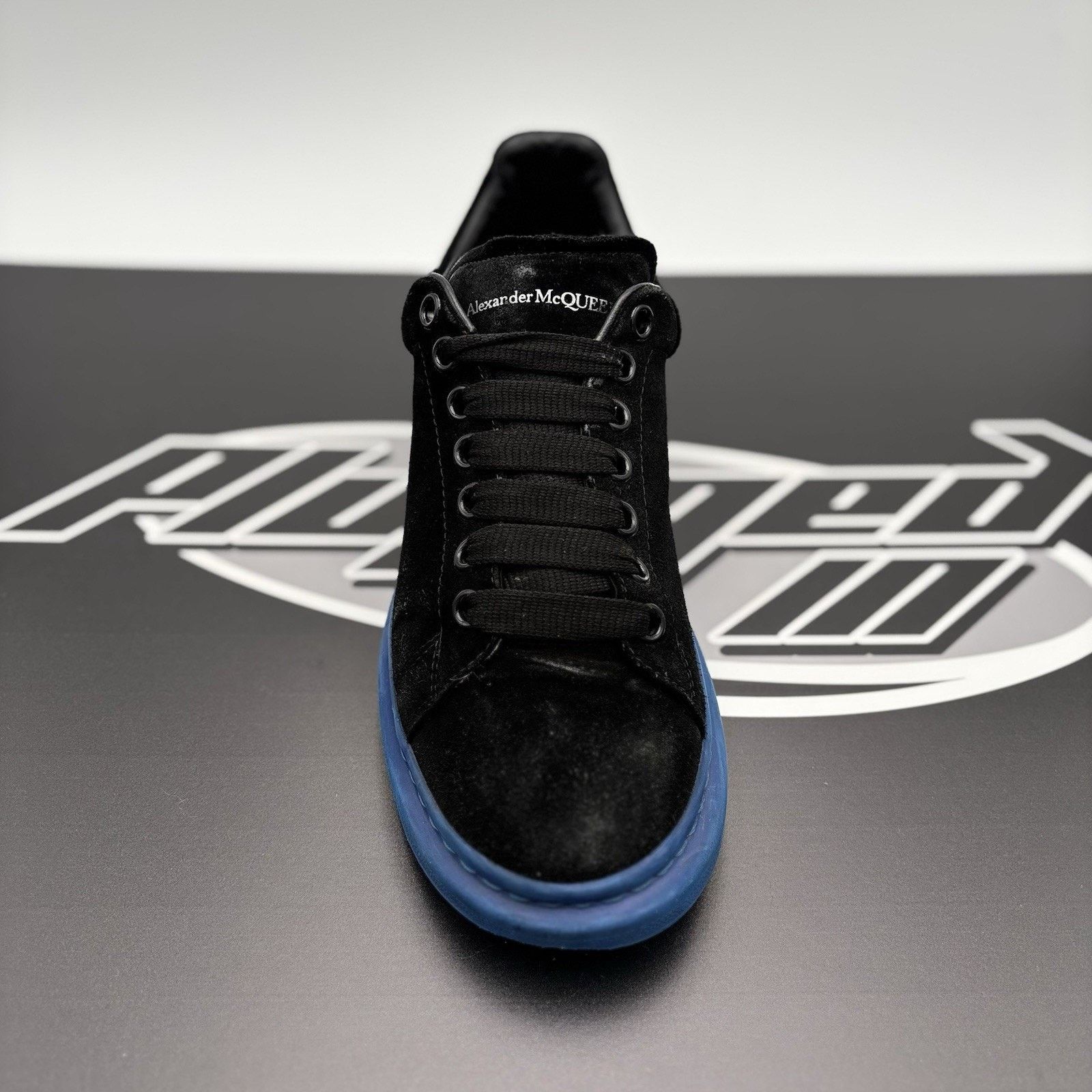 Alexander McQueen Alexander McQueen ' Black Velvet, Blue ' Size US 8.5 / EU 41-42 - 5 Thumbnail