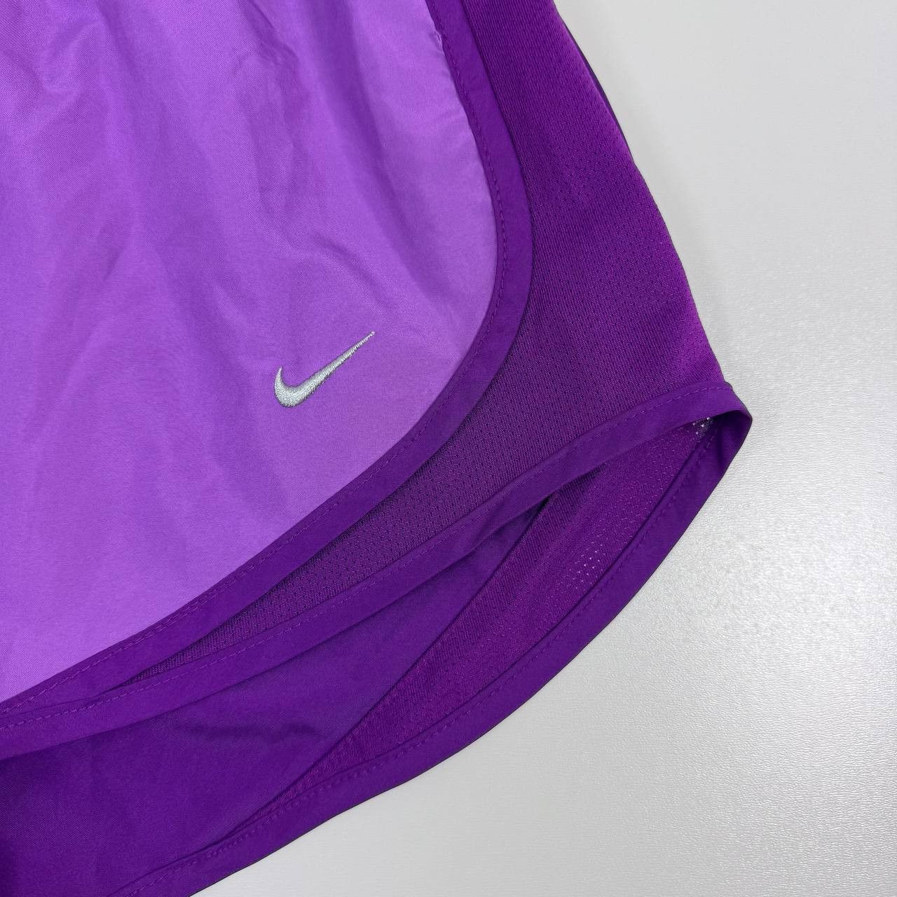 Nike Nike Womens Dri Fit Running Shorts Purple Athletic Size S Size 30" / US 8 / IT 44 - 2 Thumbnail