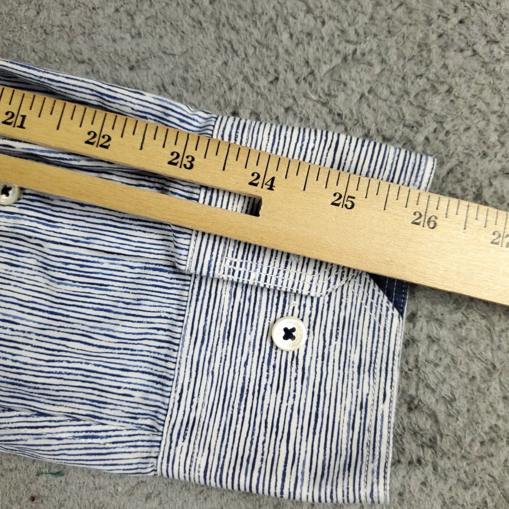 BUGATCHI Bugatchi Uomo Button-Up Shirt Mens Size Large Brown Striped Classic Fit Button Up Run Short Collar Style Point Collared High-Quality? Size US L / EU 52-54 / 3 - 6 Thumbnail