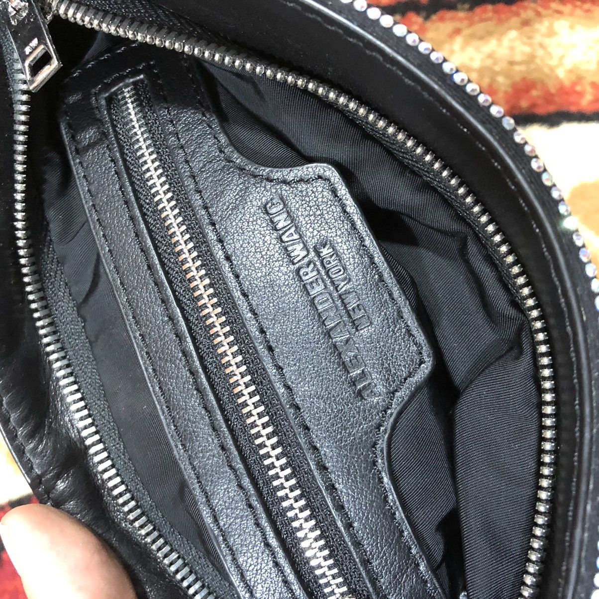 Alexander Wang Vintage Rare Alexander Wang Crystal Design Handbag Size ONE SIZE - 10 Thumbnail