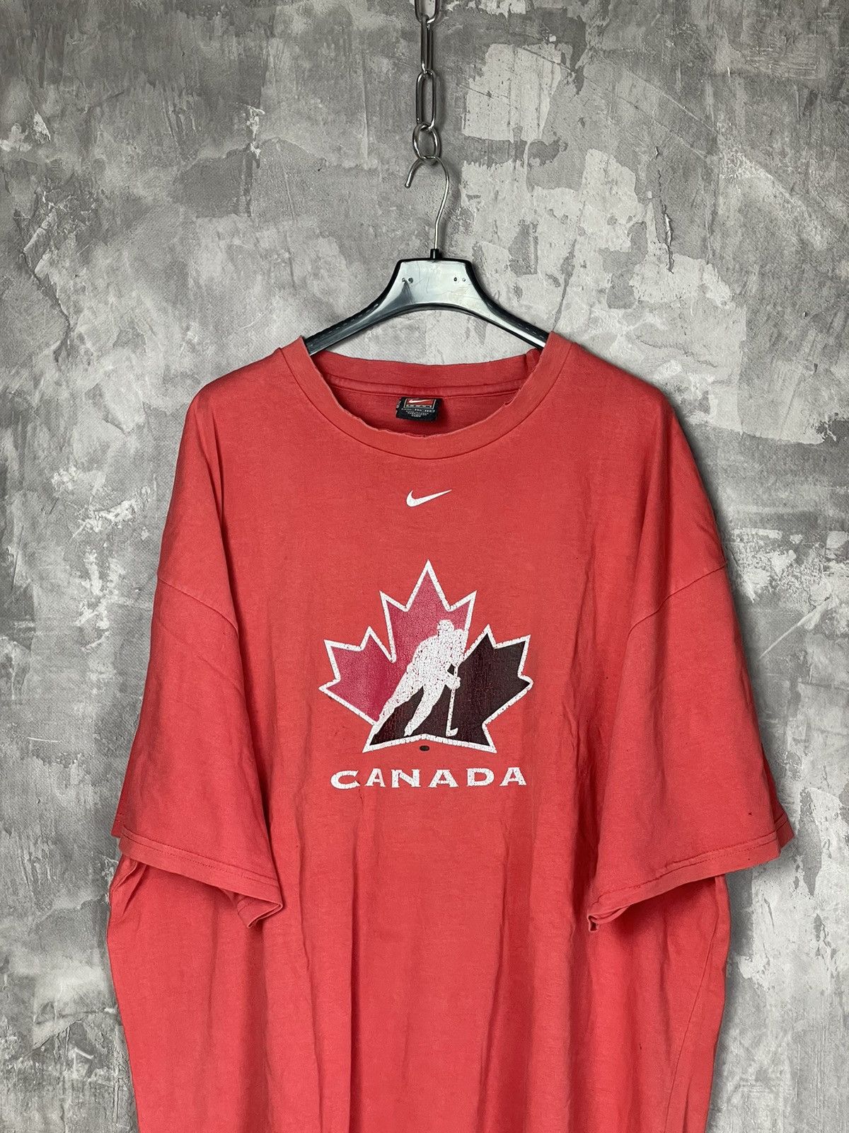 Nike × Vintage Y2K Nike Sportswear Canada Hockey Vintage T Shirt Size US XXL / EU 58 / 5 - 2 Thumbnail