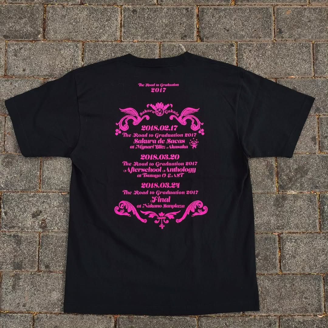 Band Tees Sakura Gakuin BABYMETAL Road To Graduation 2017 Tee Size US L / EU 52-54 / 3 - 1 Thumbnail