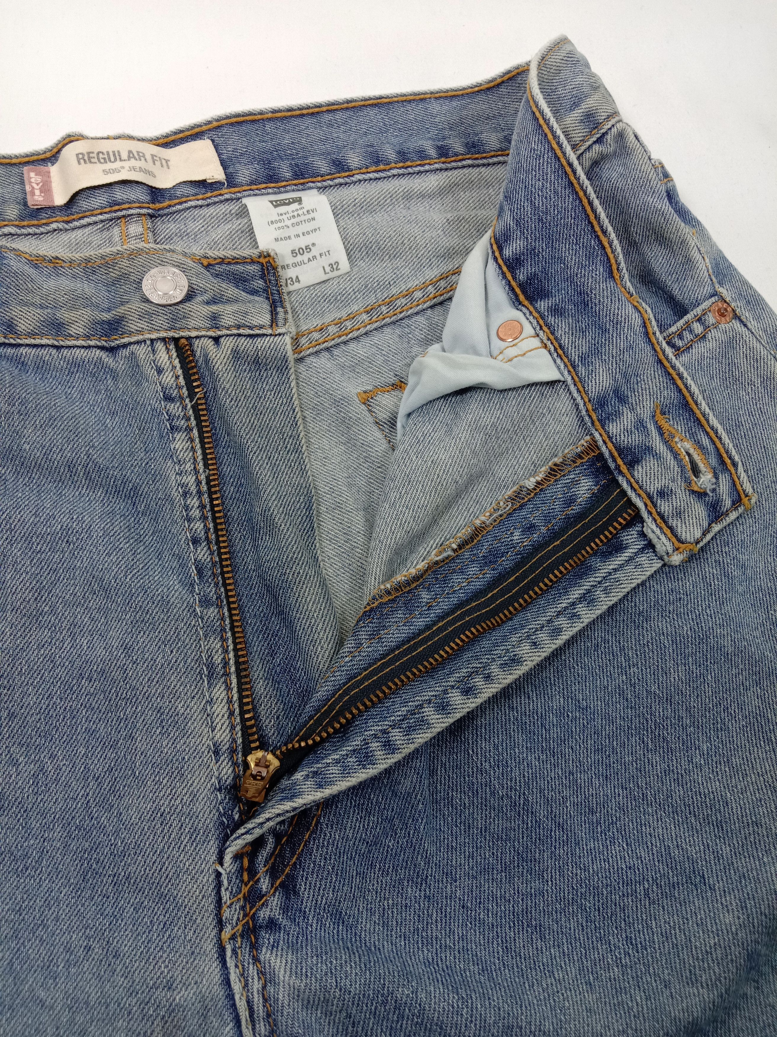 Levi's Vintage Levi's 505 Jeans Regular Fit Light Wash Denim Size US 34 / EU 50 - 9 Thumbnail