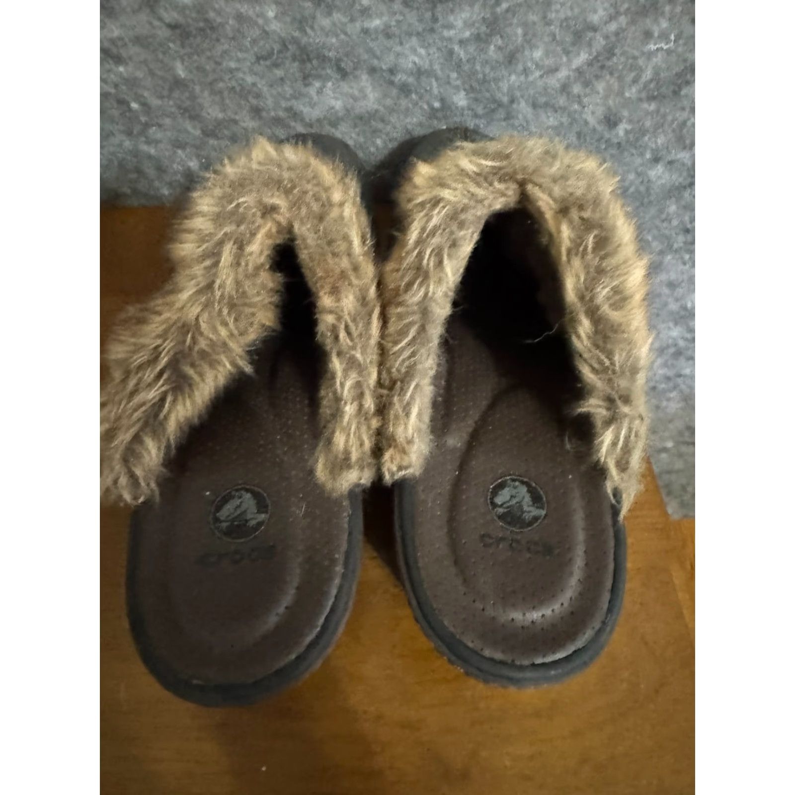 Crocs Crocs Slide On Women's Sandal Size 9 Wedge Faux Fur Brown Size US 9 / IT 39 - 4 Thumbnail