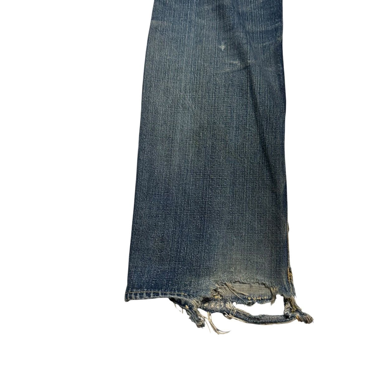 The Real McCoy's Vintage Real McCoys Ultimate Seeker Distessed Denim Jeans Size US 30 / EU 46 - 16 Thumbnail