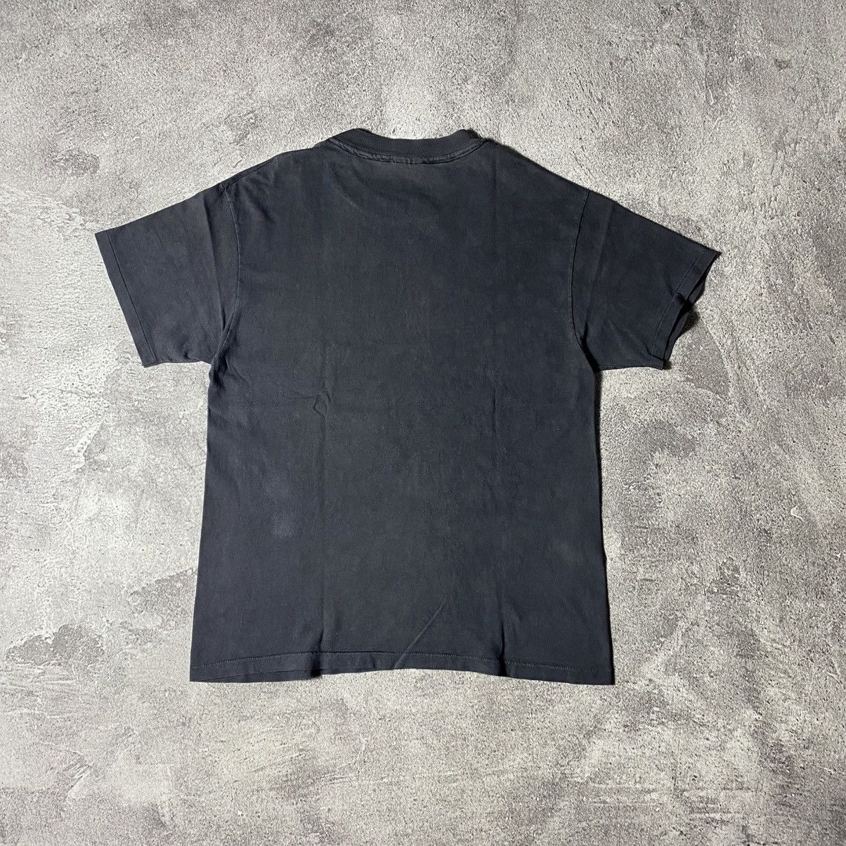 Vintage Vintage 90's Art Tee by Hanes Size US L / EU 52-54 / 3 - 5 Thumbnail