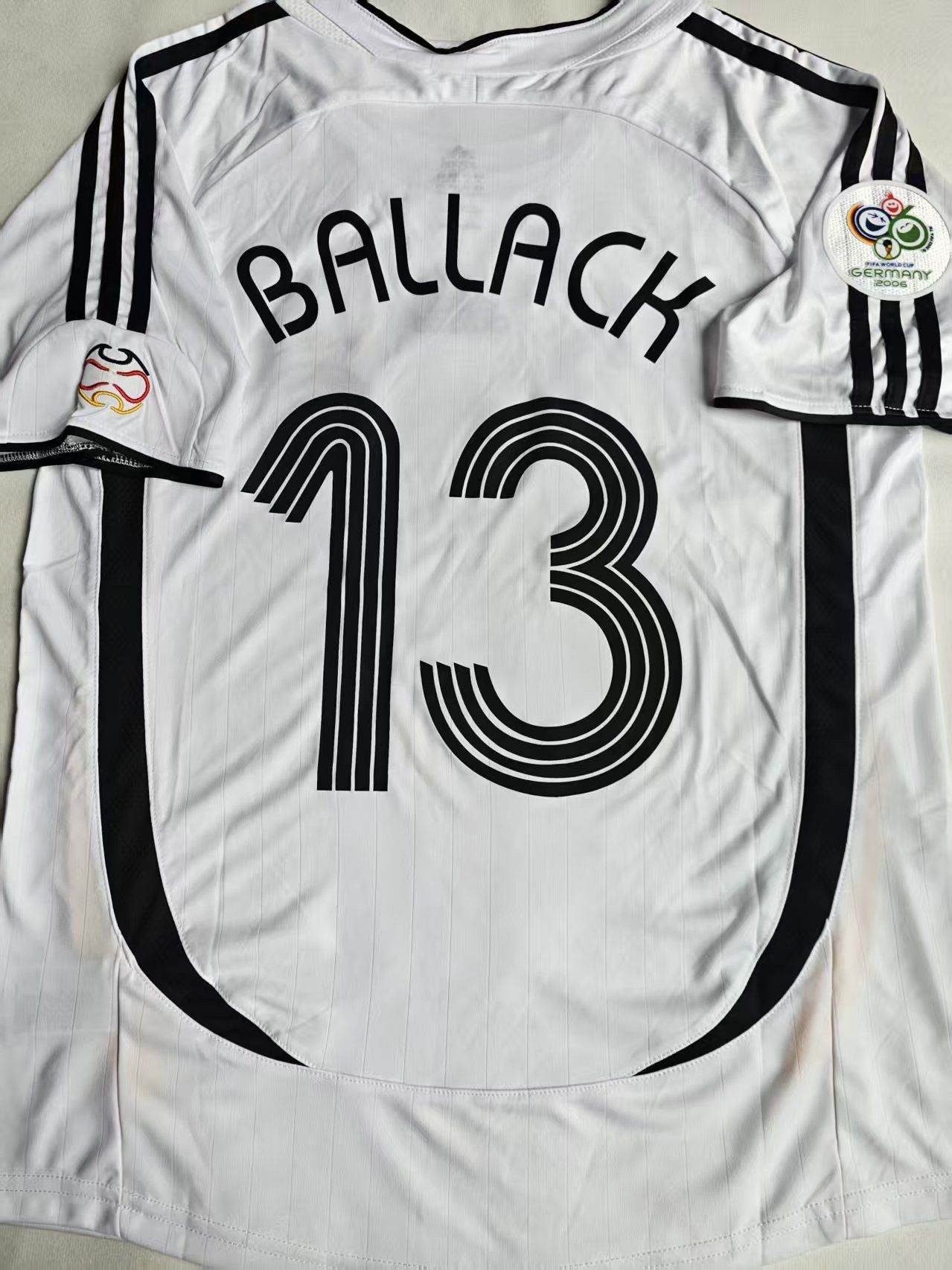 Other Michael Ballack Jersey 2006 Germany Size US XL / EU 56 / 4 - 1 Thumbnail