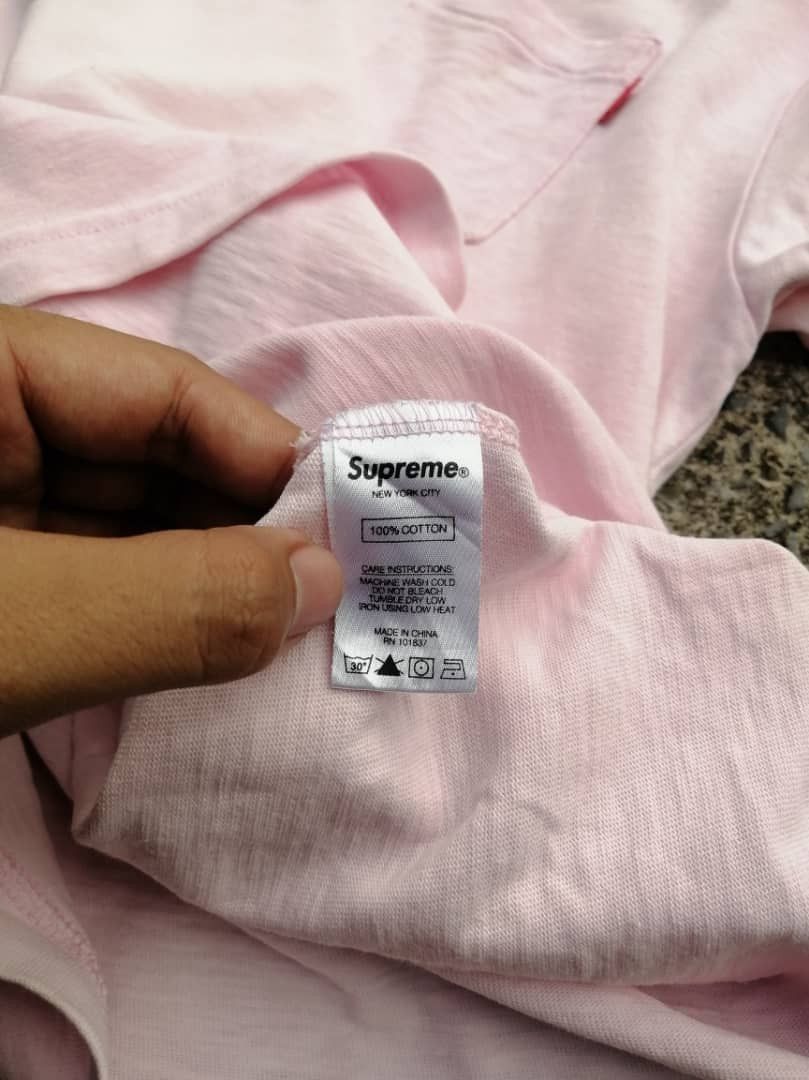 Supreme Supreme Red Tag Plain Pocket Tee Size US M / EU 48-50 / 2 - 9 Thumbnail