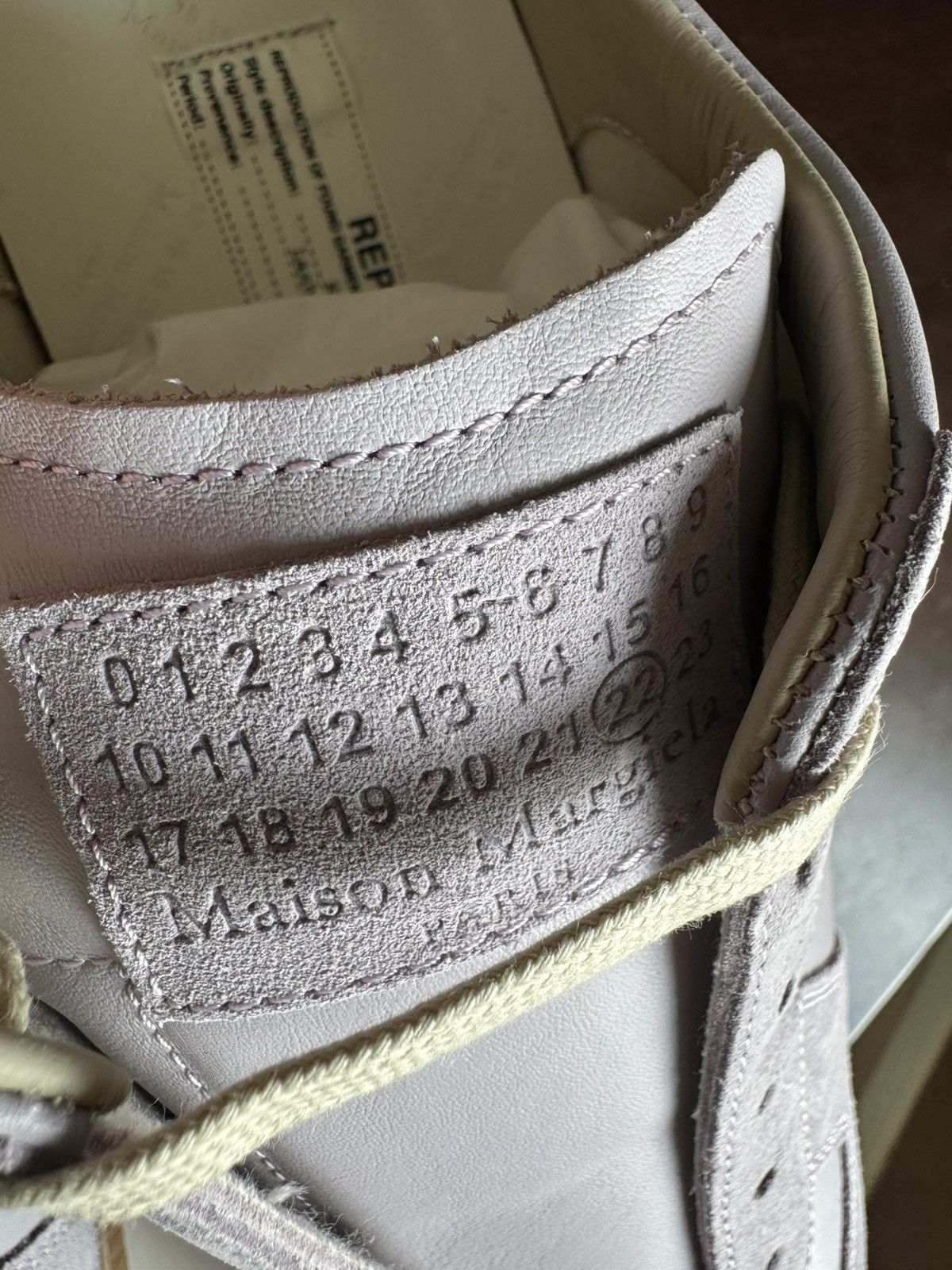 Maison Margiela Maison Margiela Replica Gat Glicine Lavender Size US 11 / EU 44 - 4 Thumbnail