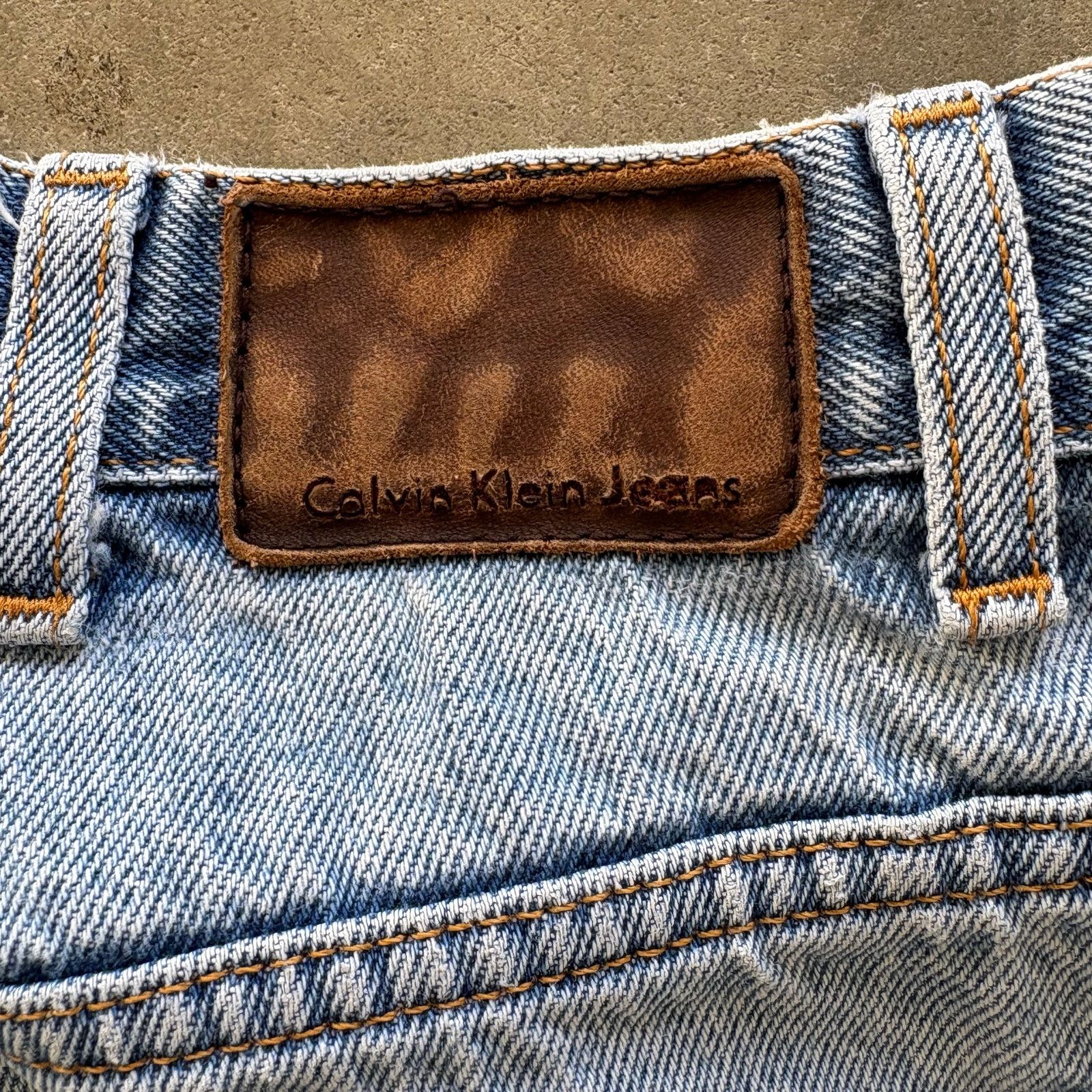 Calvin Klein Calvin Klein Stone Washed Denim Size US 40 / EU 56 - 8 Thumbnail