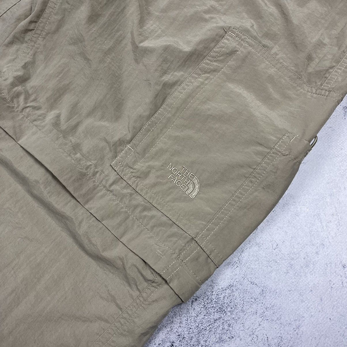 The North Face The North Face cargo nylon gorpcore transformer pants Size US 34 / EU 50 - 4 Thumbnail