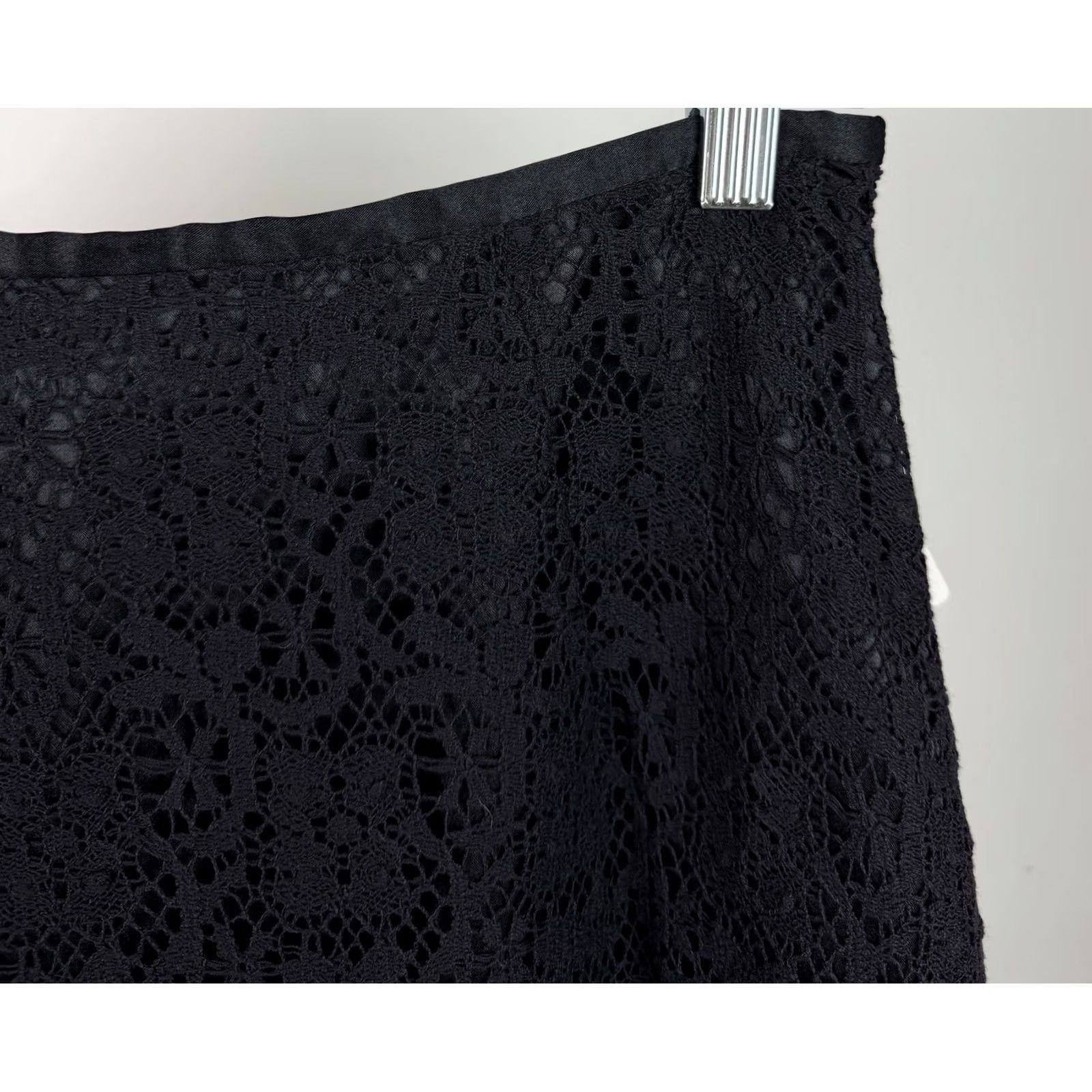 Talbots VINTAGE Talbots Skirt Womens 4 Midi Black Lace Satin Lining NWT 90s Bohemian Retro Gothic Size 27" / US 4 / IT 40 - 3 Thumbnail