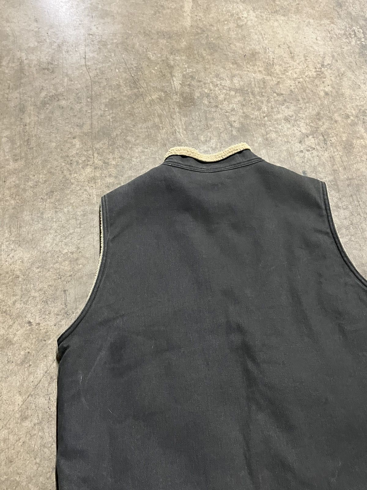 Carhartt × Vintage Carhartt style Sherpa lined workwear vest faded hype rare Size US L / EU 52-54 / 3 - 7 Thumbnail
