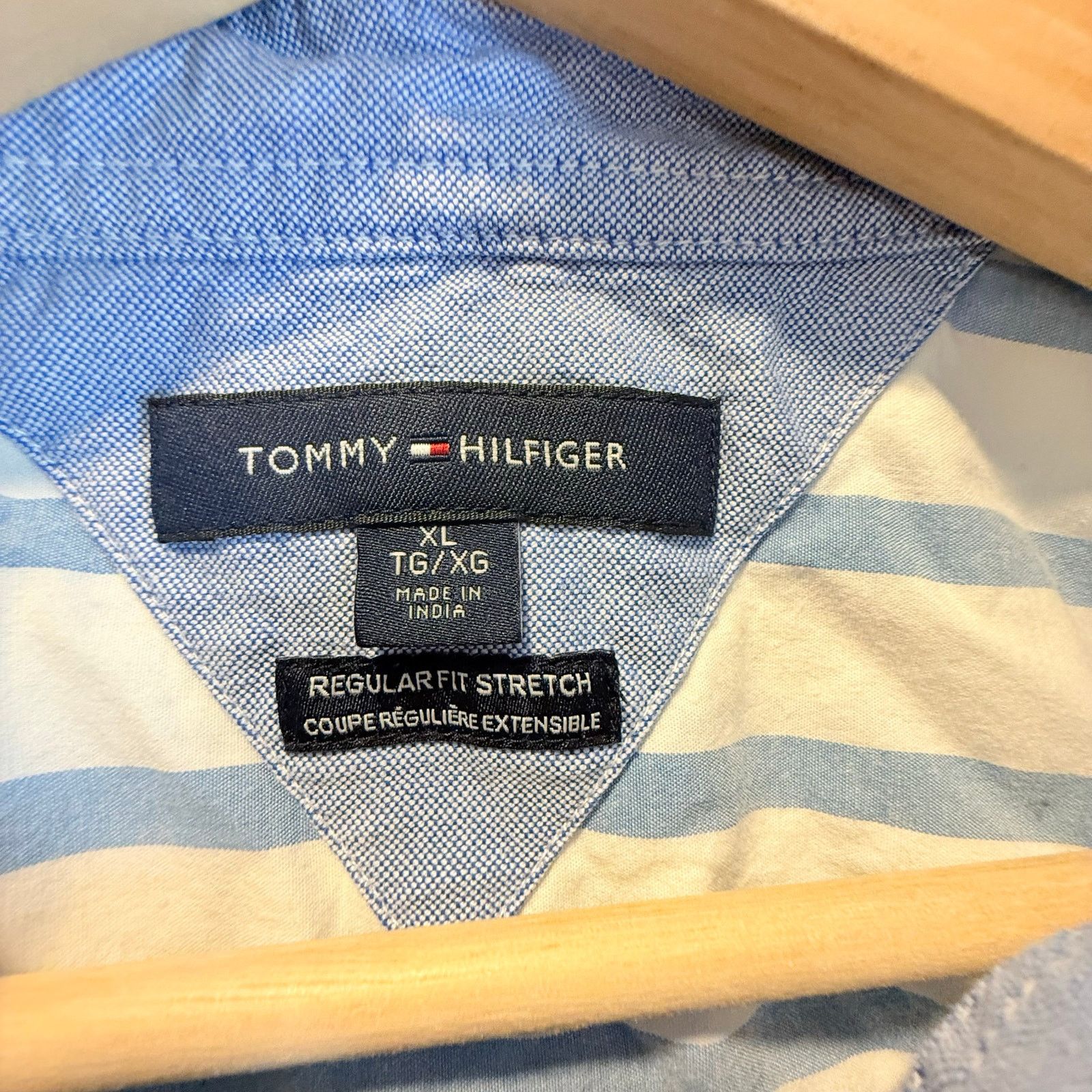 Tommy Hilfiger Tommy Hilfiger Horizontal Stripe White Blue Shirt XL Size US XL / EU 56 / 4 - 5 Thumbnail