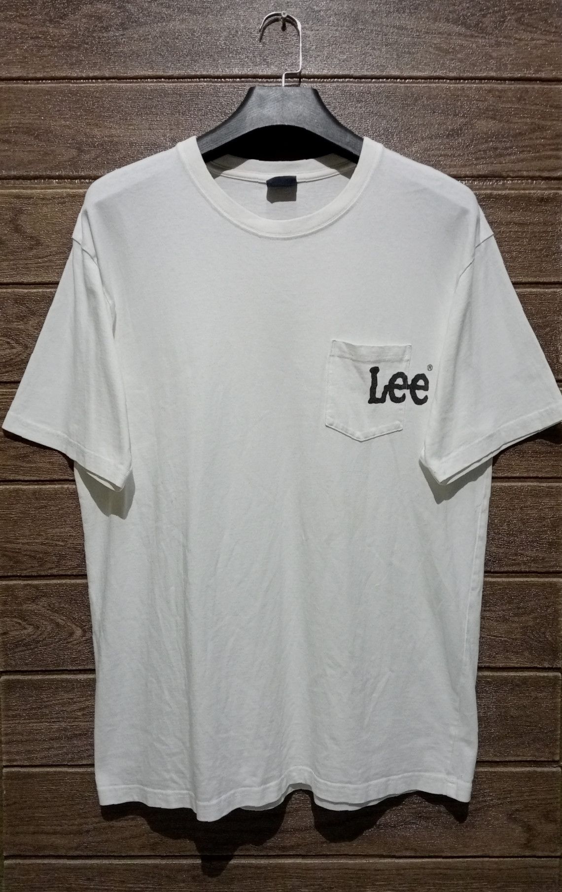 Lee Vintage Lee Single Pocket Tee USA Very Rare Size US XL / EU 56 / 4 - 1 Thumbnail