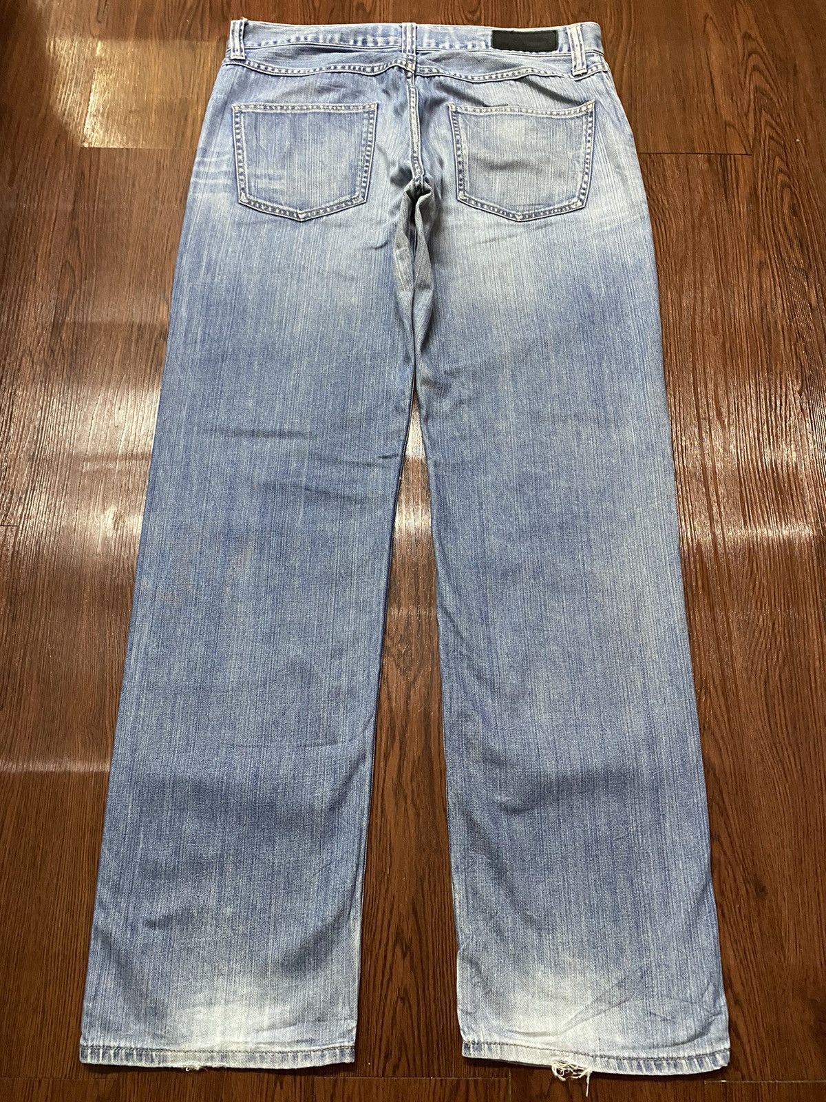 Japanese Brand Vintage Japanese Brands Blue Faded Wash Loose Jeans Size US 34 / EU 50 - 2 Thumbnail