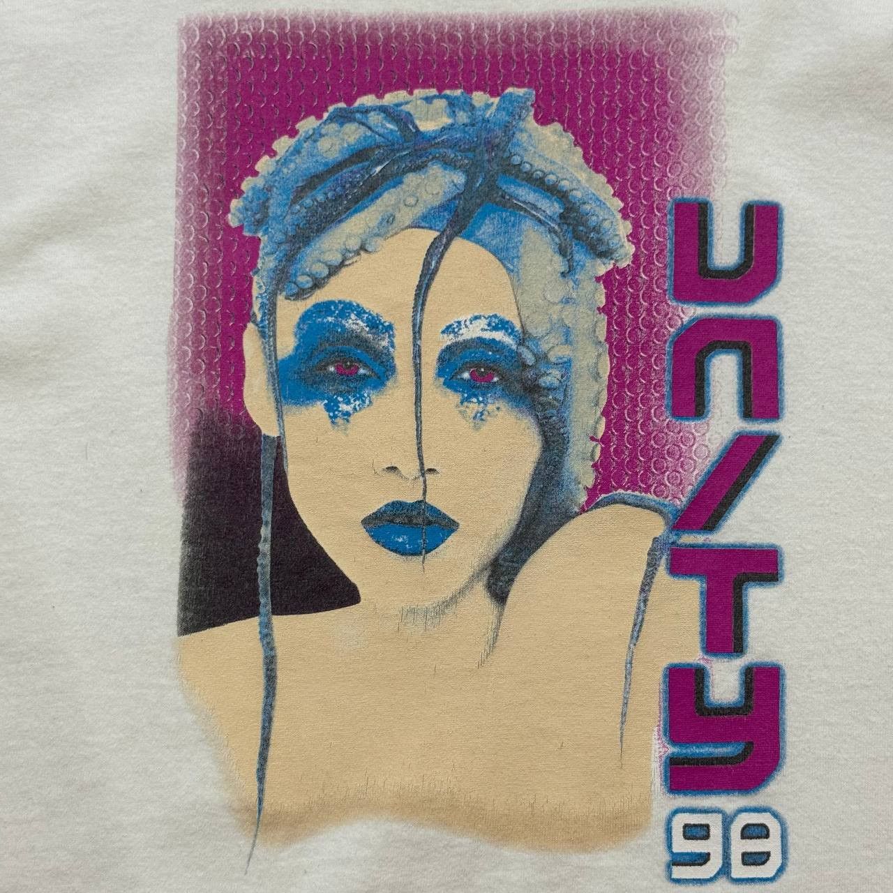 Vintage Vintage 1998 Mondo Valentino T-Shirt Size US XL / EU 56 / 4 - 2 Thumbnail