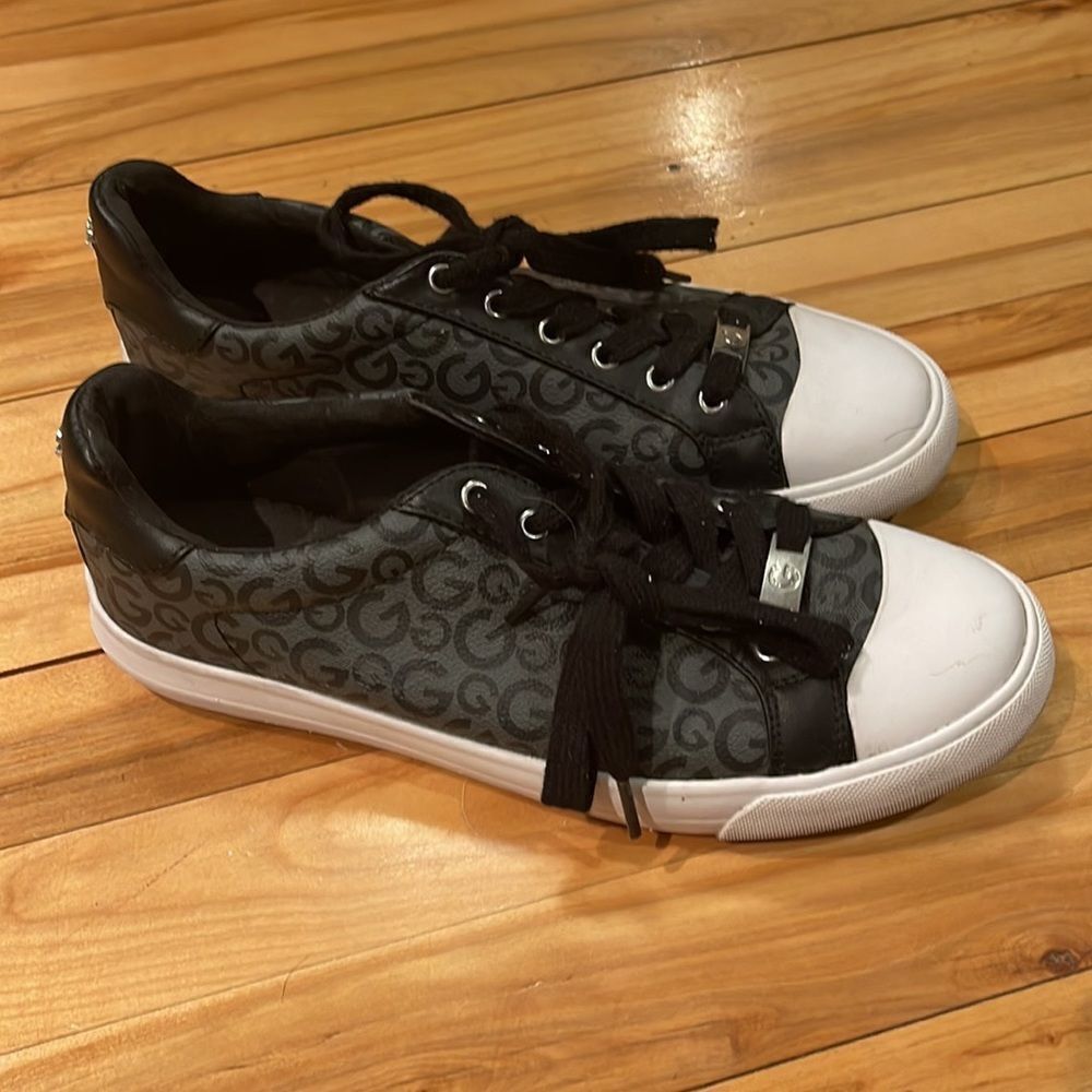 Guess Guess black logo white sidewall/bumper silver logo tan lace Size US 8.5 / IT 38.5 - 3 Thumbnail