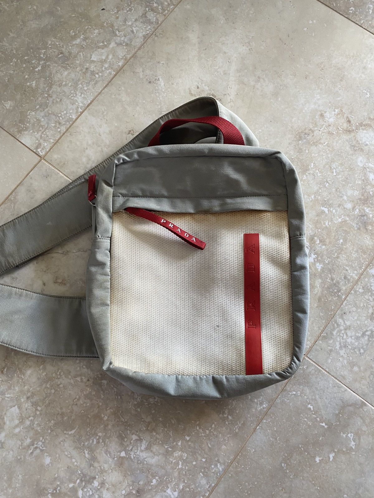 Prada PRADA SPORT 1999 LINEA ROSSA SLING BACKPACK BAG WHITE RARE Size ONE SIZE - 3 Thumbnail