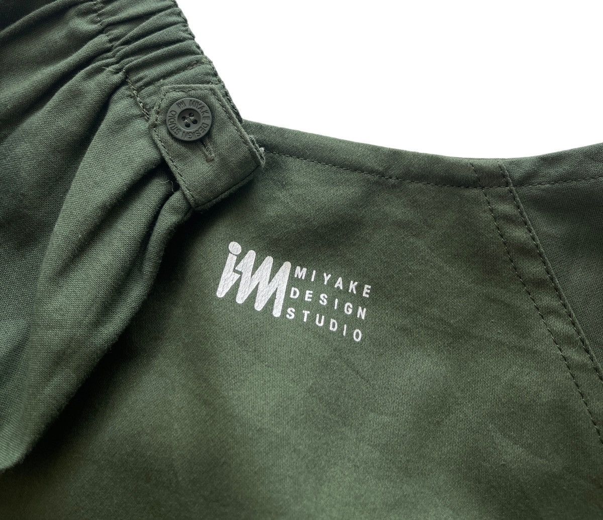 Issey Miyake Issey Miyake Design Studio Size US M / EU 48-50 / 2 - 6 Thumbnail
