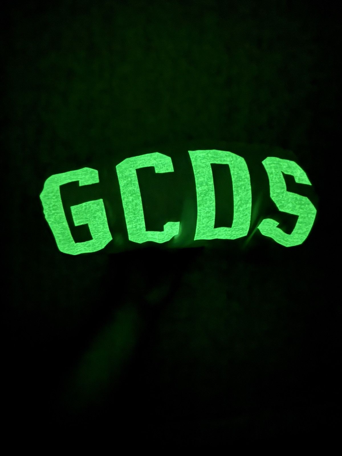 GCDS GCDS White logo glow in the dark crewneck sweater sz S Size US S / EU 44-46 / 1 - 10 Thumbnail